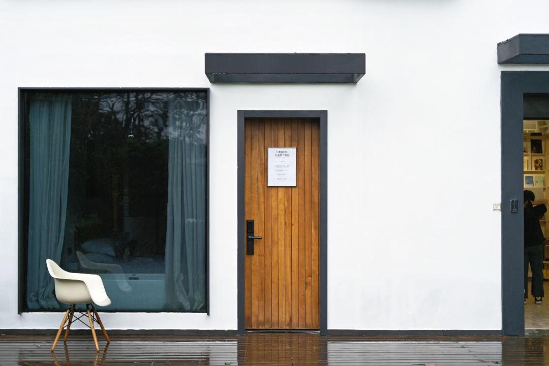Dan's House - Near Lingyin Temple