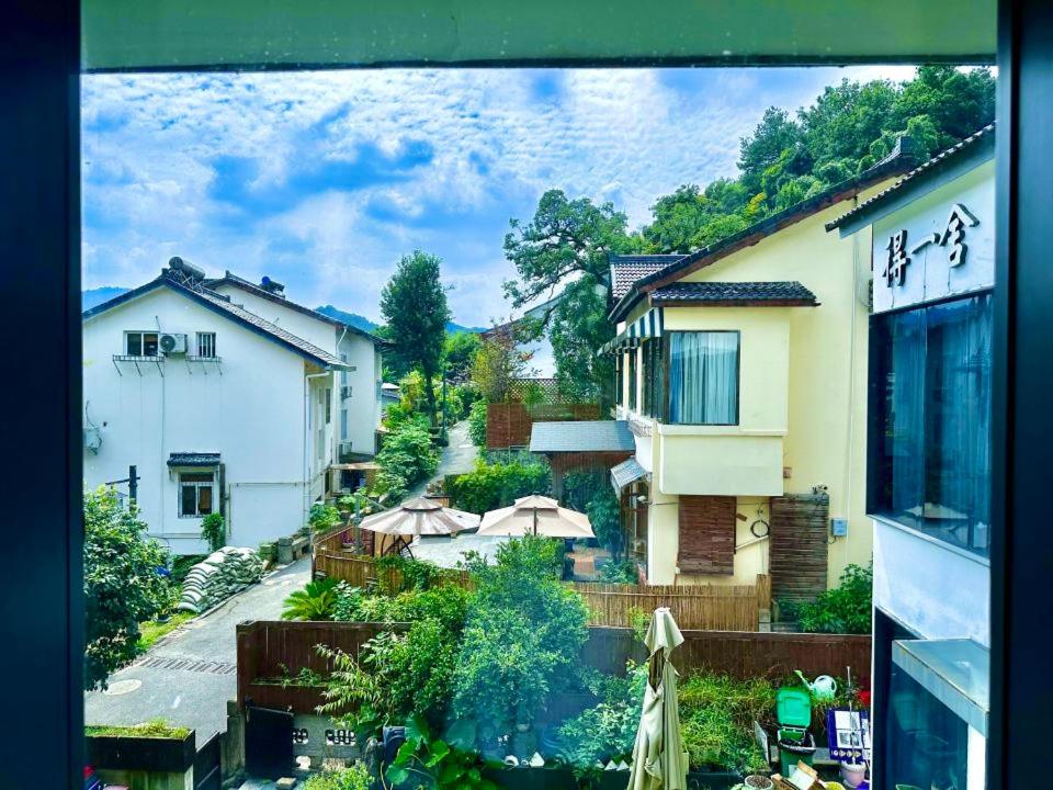 Dan's House - Near Lingyin Temple
