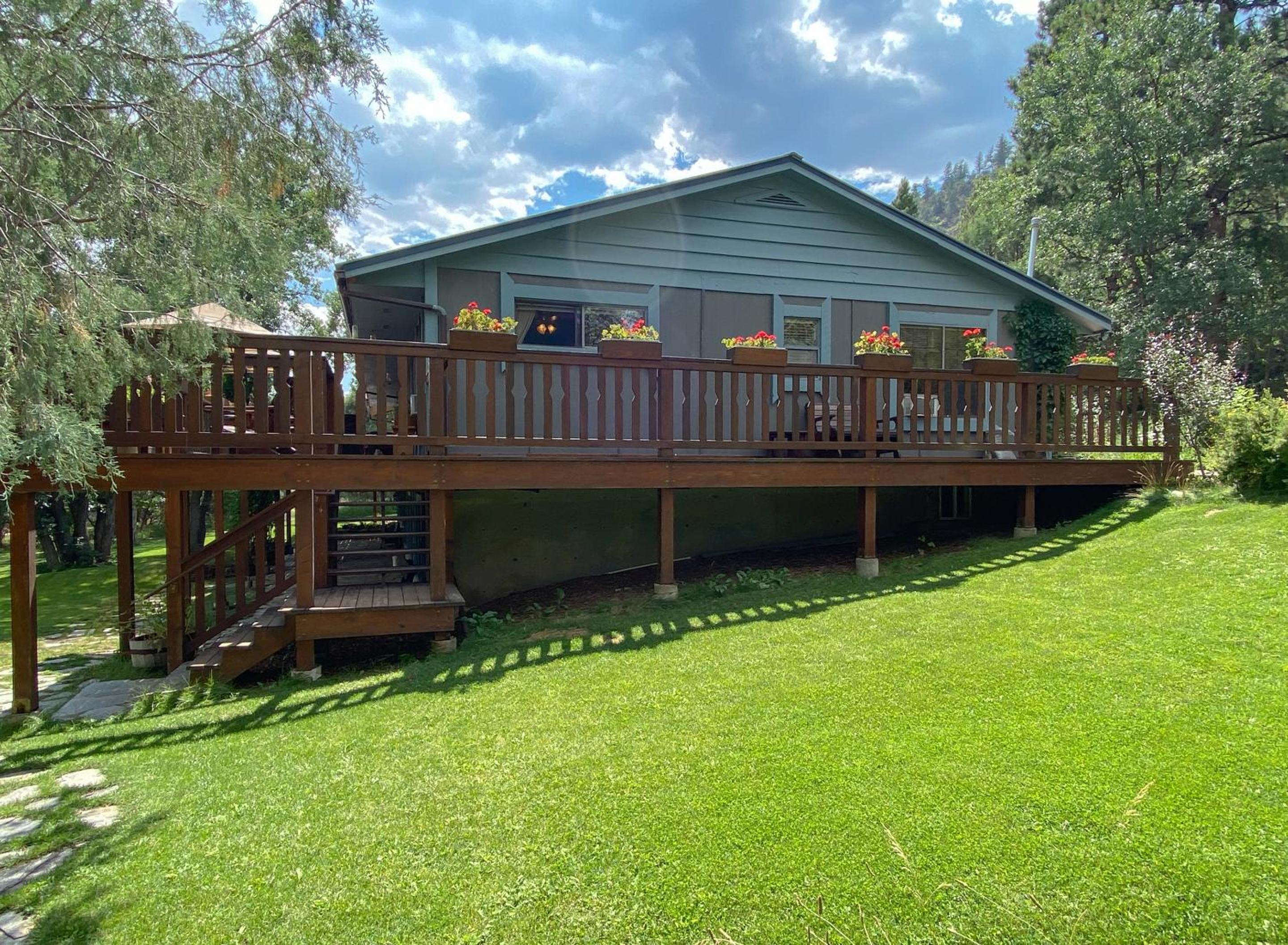 Country Sunshine Bed and Breakfast view 2