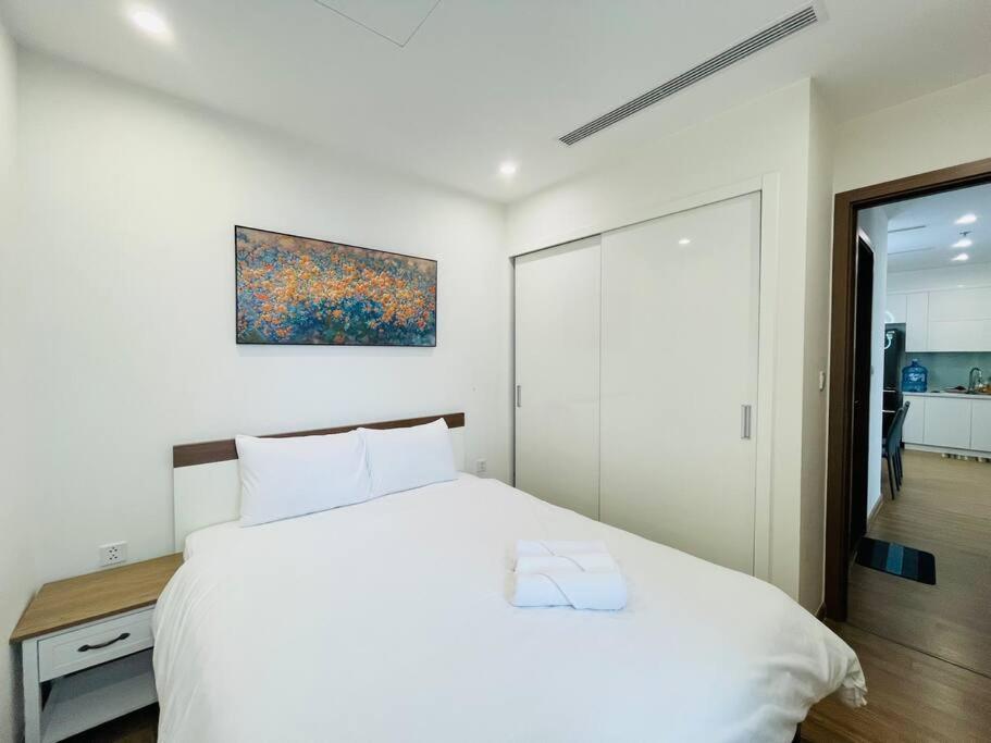 VNRooms - 2BR Vinhomes Skylake/ View Korean Town