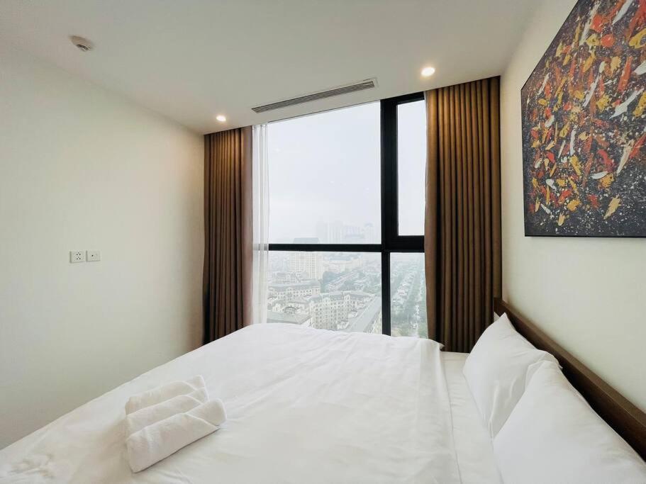 VNRooms - 2BR Vinhomes Skylake/ View Korean Town