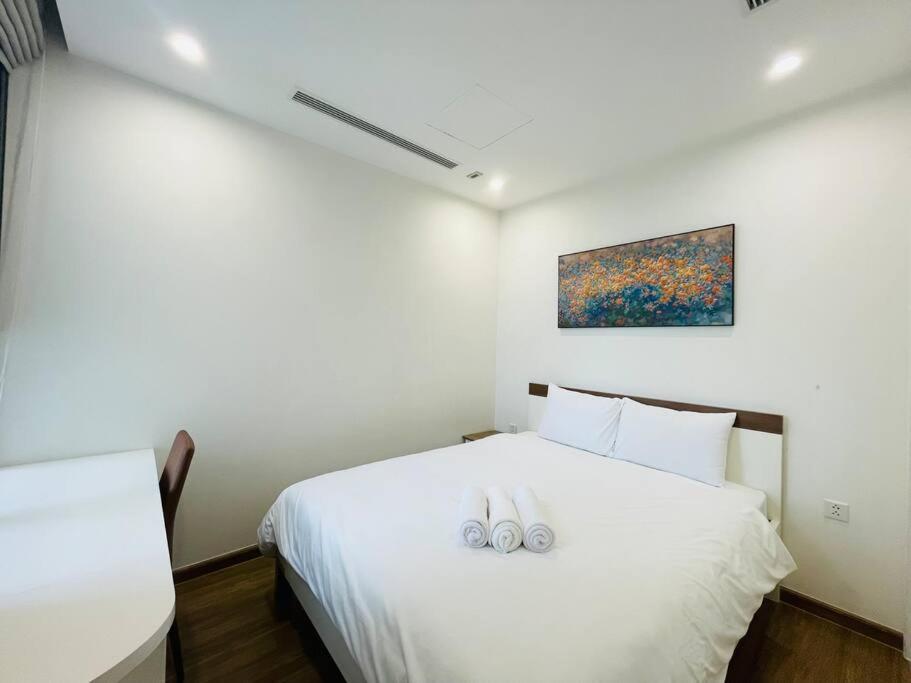 VNRooms - 2BR Vinhomes Skylake/ View Korean Town