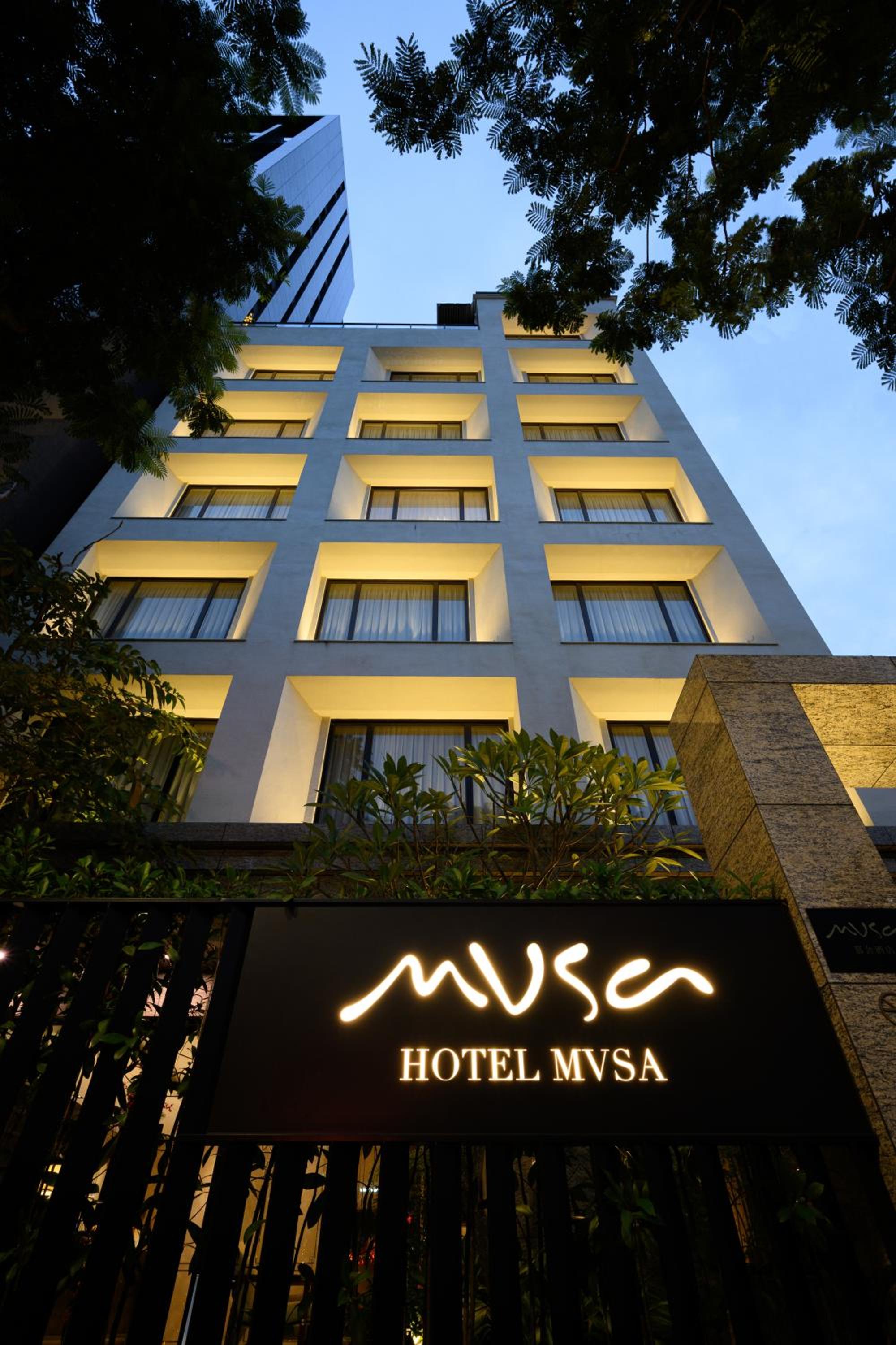 Hotel MVSA+Michelin 2 Starred Molino de Urdániz