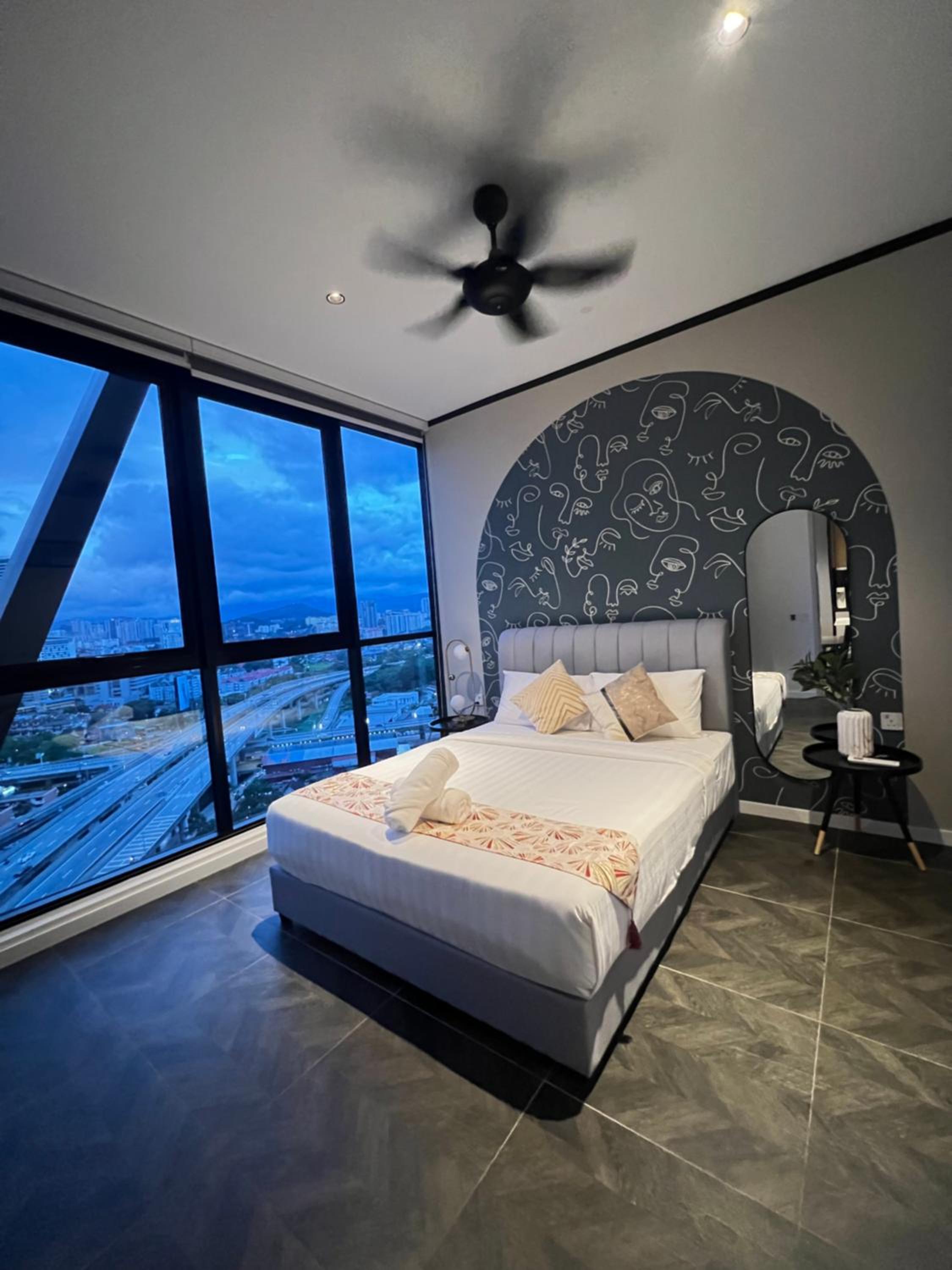 Scarletz Suites Kuala Lumpur by City Center