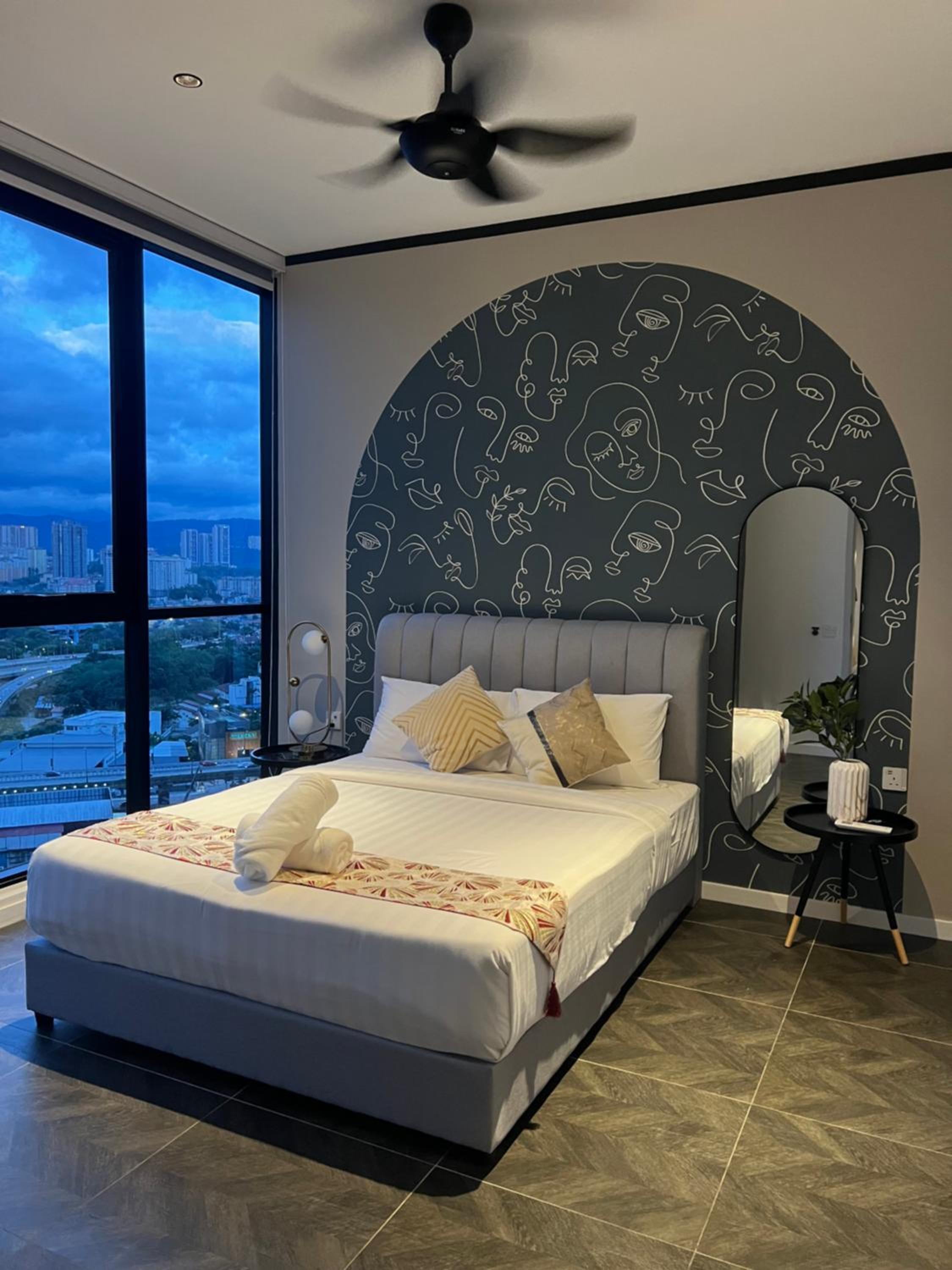 Scarletz Suites Kuala Lumpur by City Center