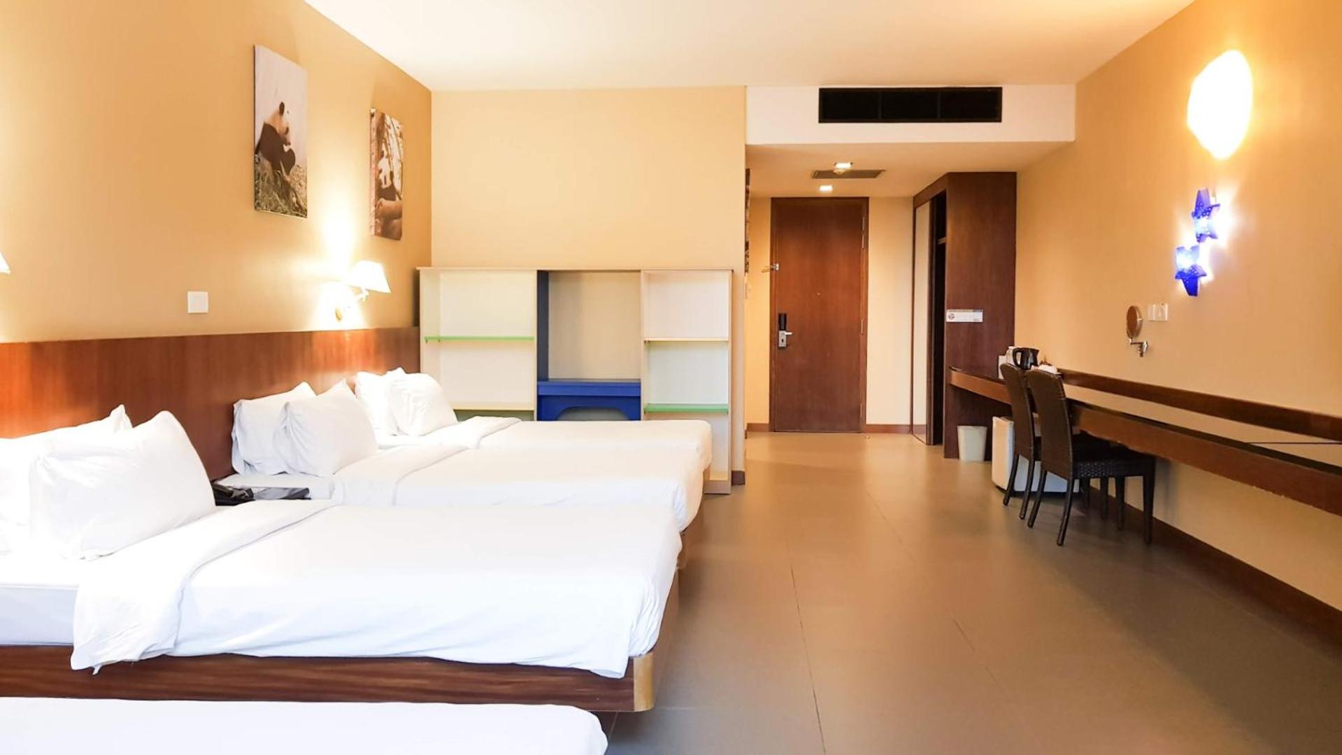 Siloso Beach Resort - Sentosa