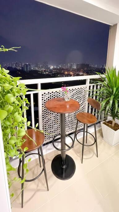 Căn hộ 2PN, 2WC tầng 25 2 bedrooms luxury apartment