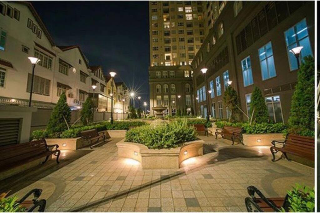 Căn hộ 2PN, 2WC tầng 25 2 bedrooms luxury apartment