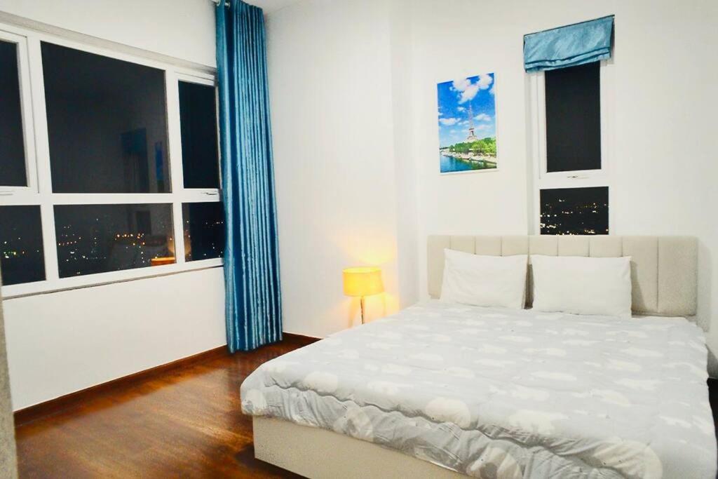 Căn hộ 2PN, 2WC tầng 25 2 bedrooms luxury apartment