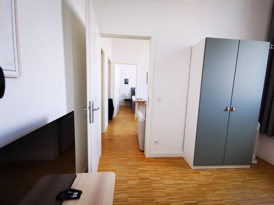 SC 07 by ROCKCHAIR Apartments l SUPERHOST Status l 2,5 Bedrooms Boxspringbeds Balcony Elevator welcomes you!