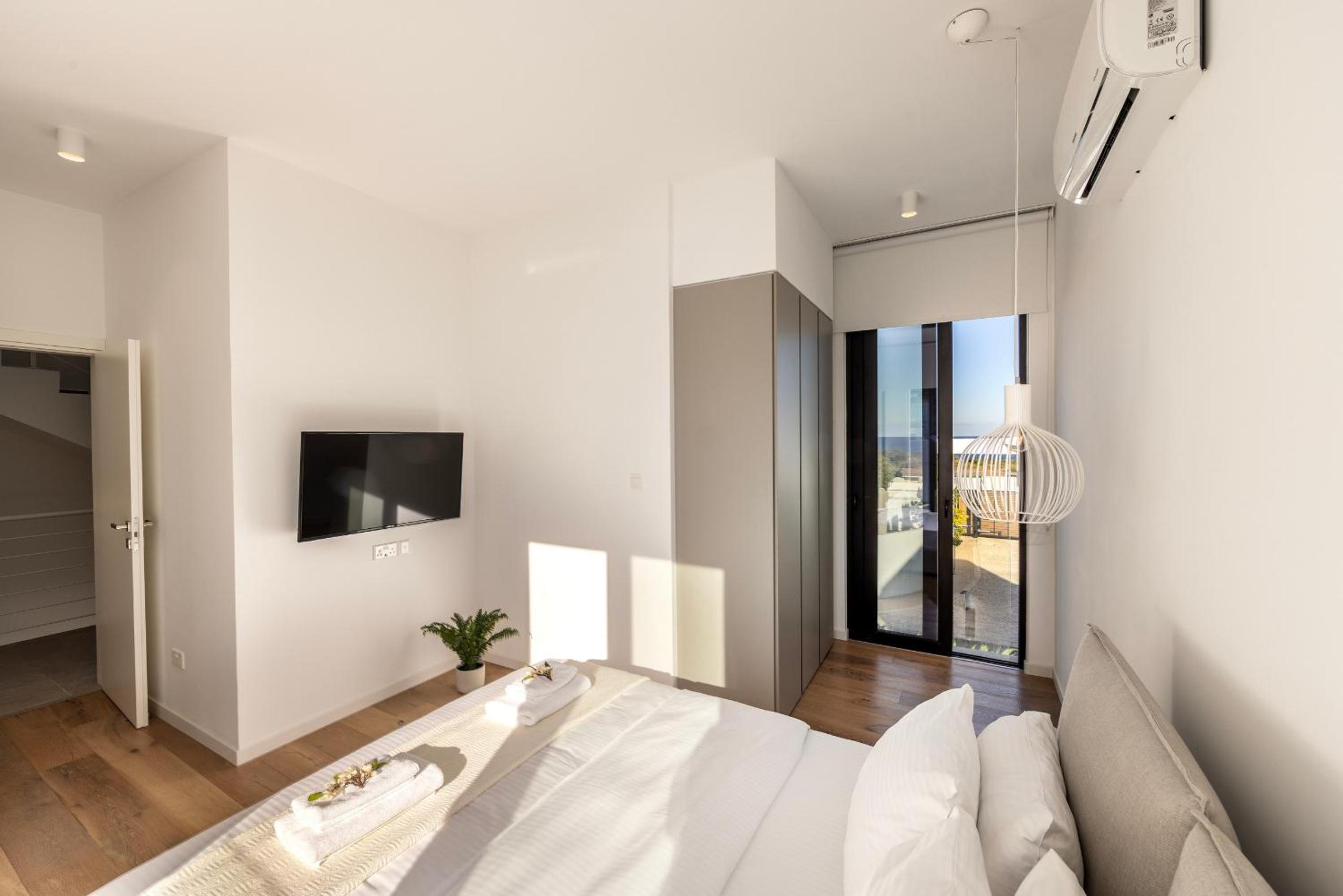 Protaras Periyiali Seaside Villa 33