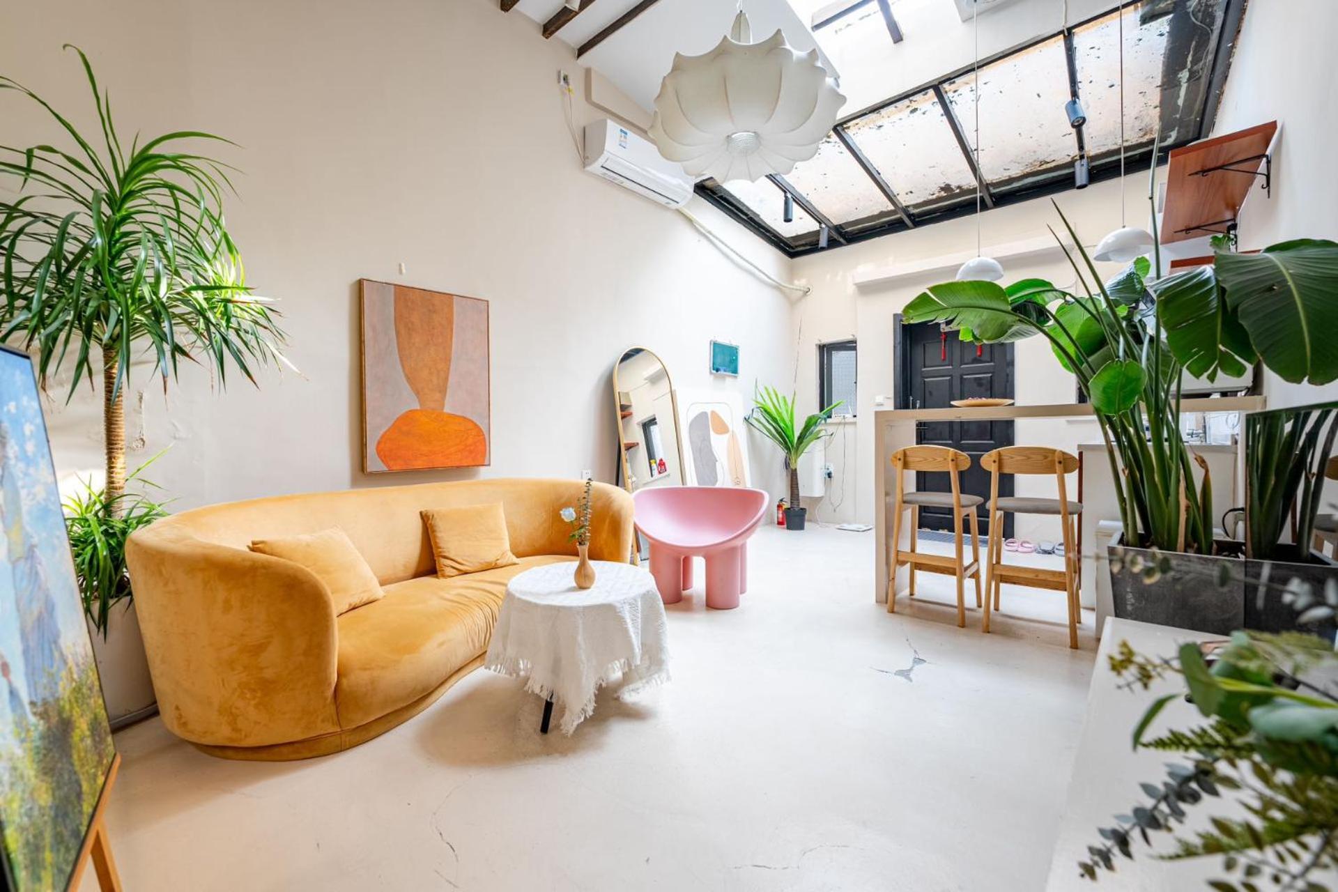 Prosperity B&B Downtown Shanghai - Yongkang Road Branch