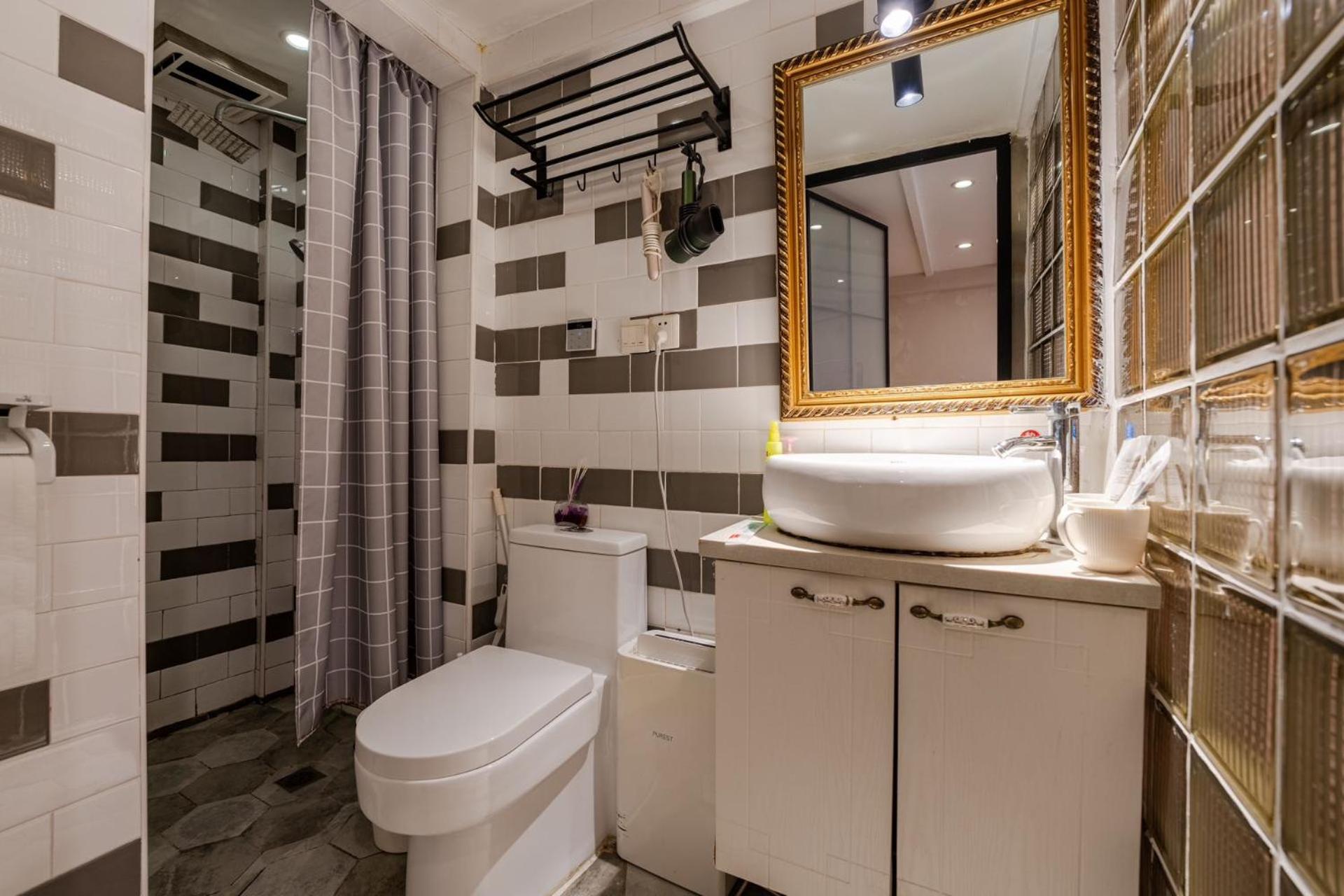 Prosperity B&B Downtown Shanghai - Yongkang Road Branch