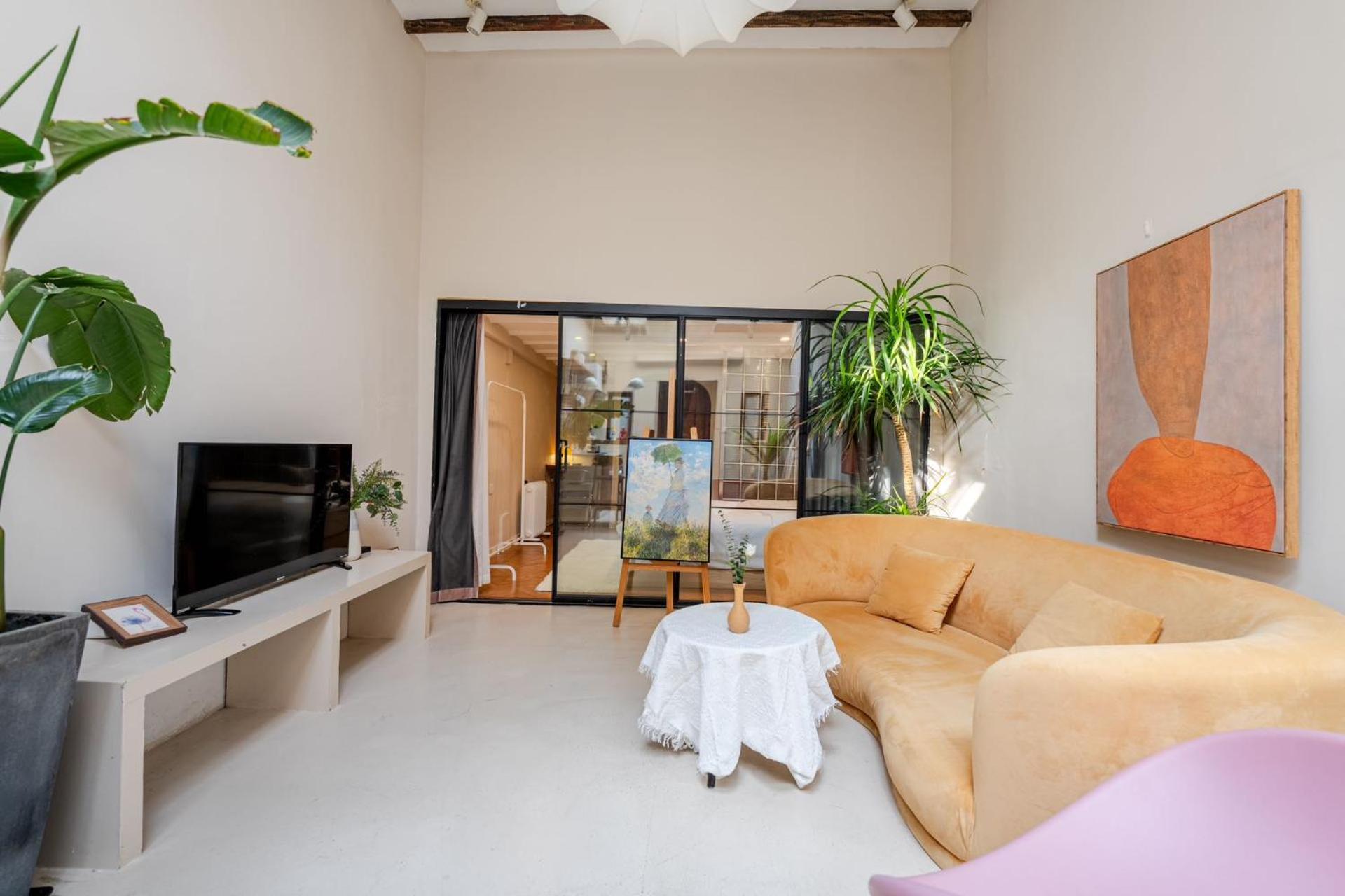 Prosperity B&B Downtown Shanghai - Yongkang Road Branch
