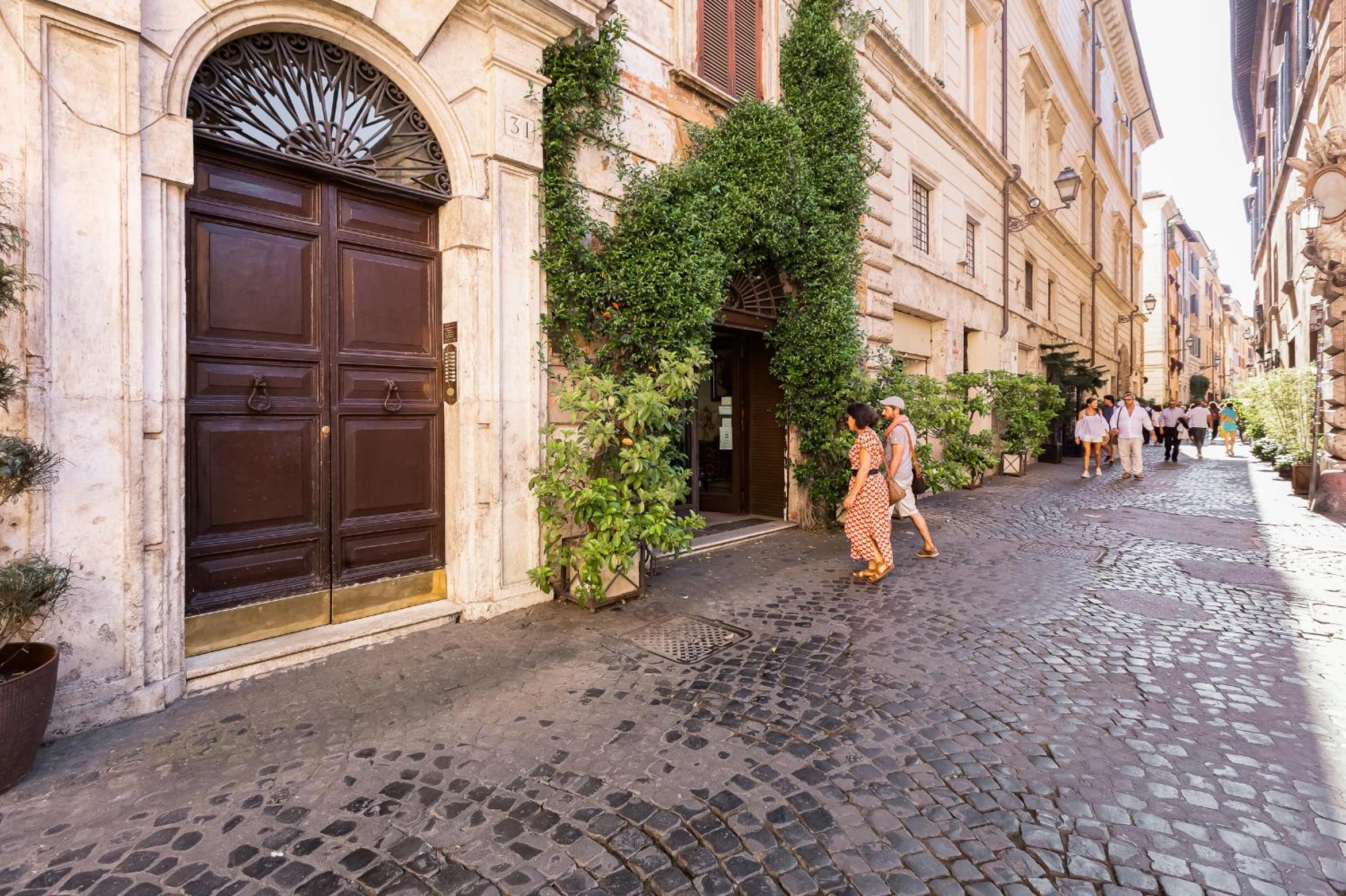 Roma Coronari a 2 minuti da piazza Navona