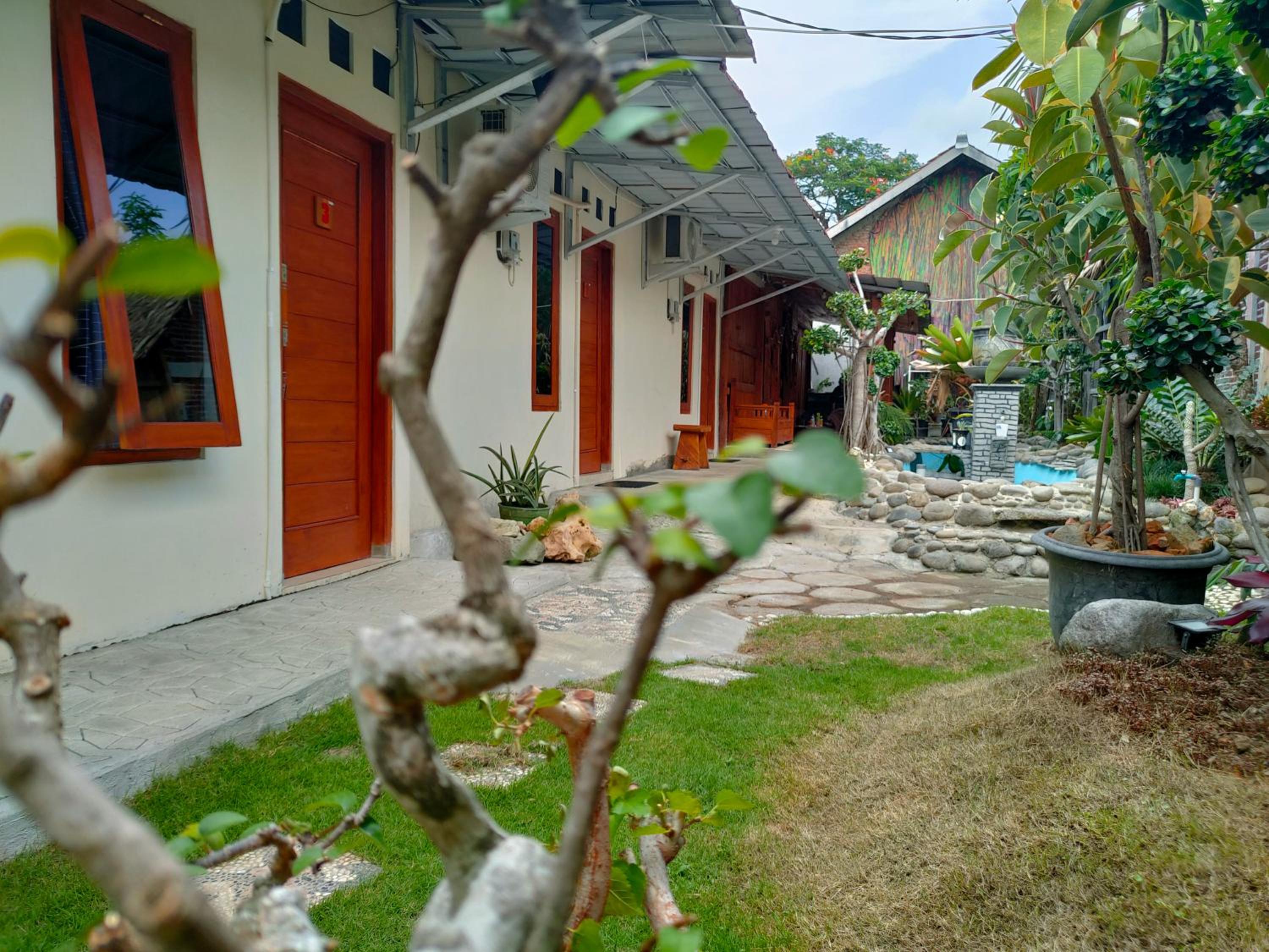 LAISSYA GUEST HOUSE YOGYAKARTA