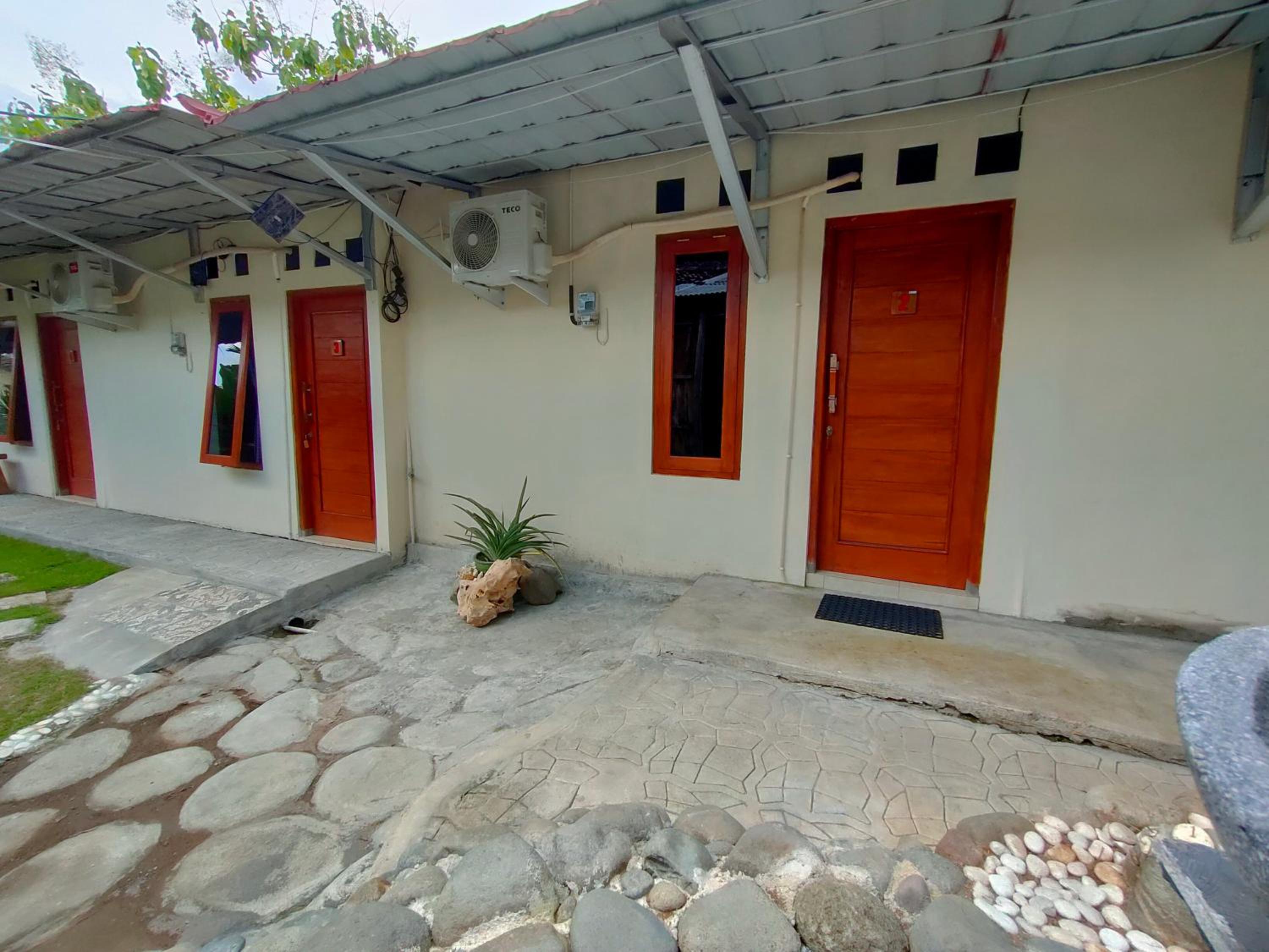 LAISSYA GUEST HOUSE YOGYAKARTA