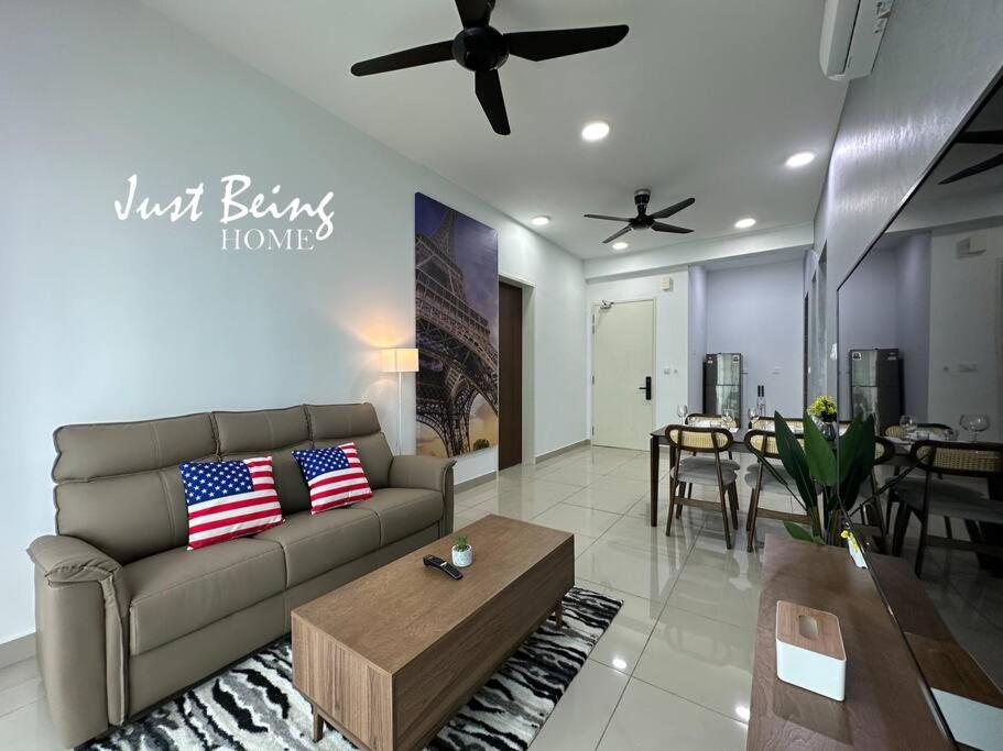 Just Being Home 5pax 2BR/2BA 2Queen/1Single