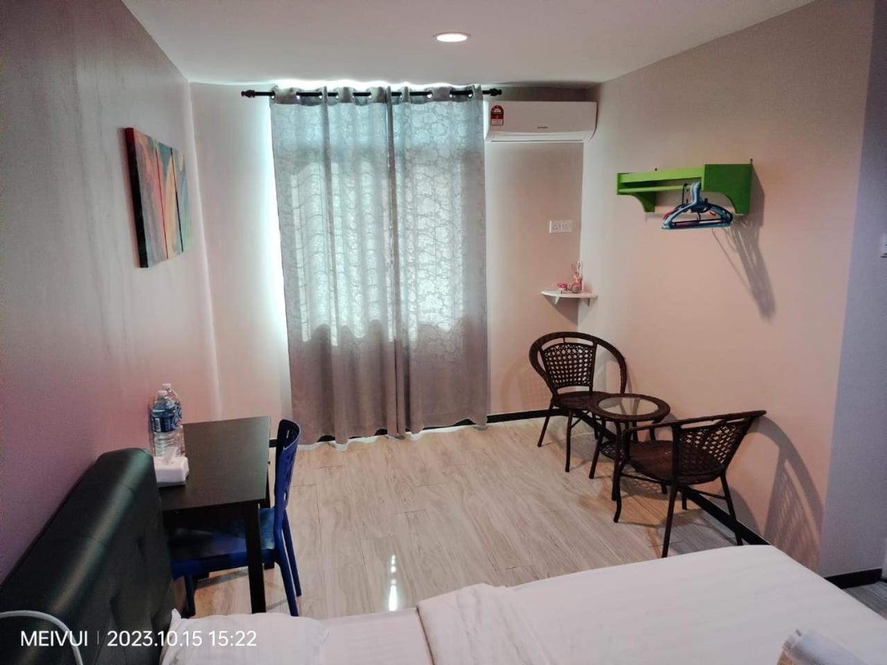May Room Semporna photo 8