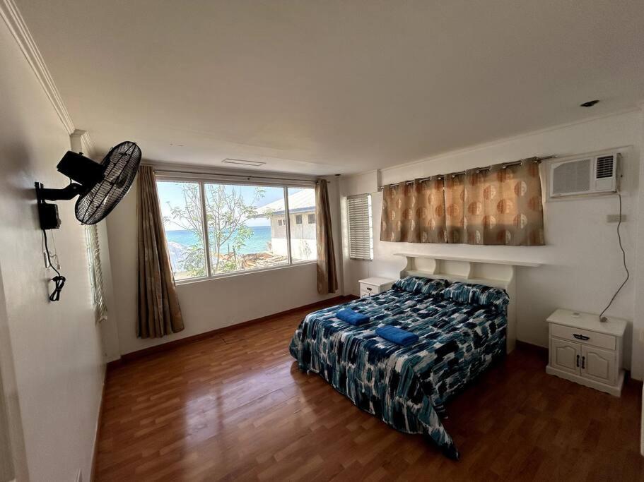 Bobby's Villa Beachfront, Paringao, La Union