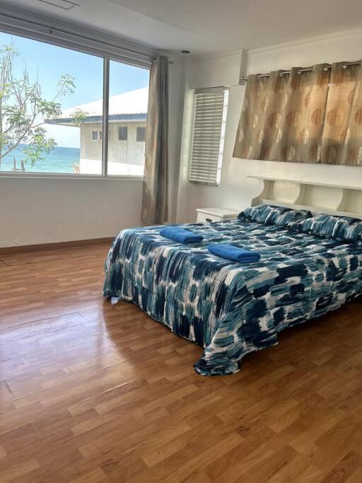 Bobby's Villa Beachfront, Paringao, La Union