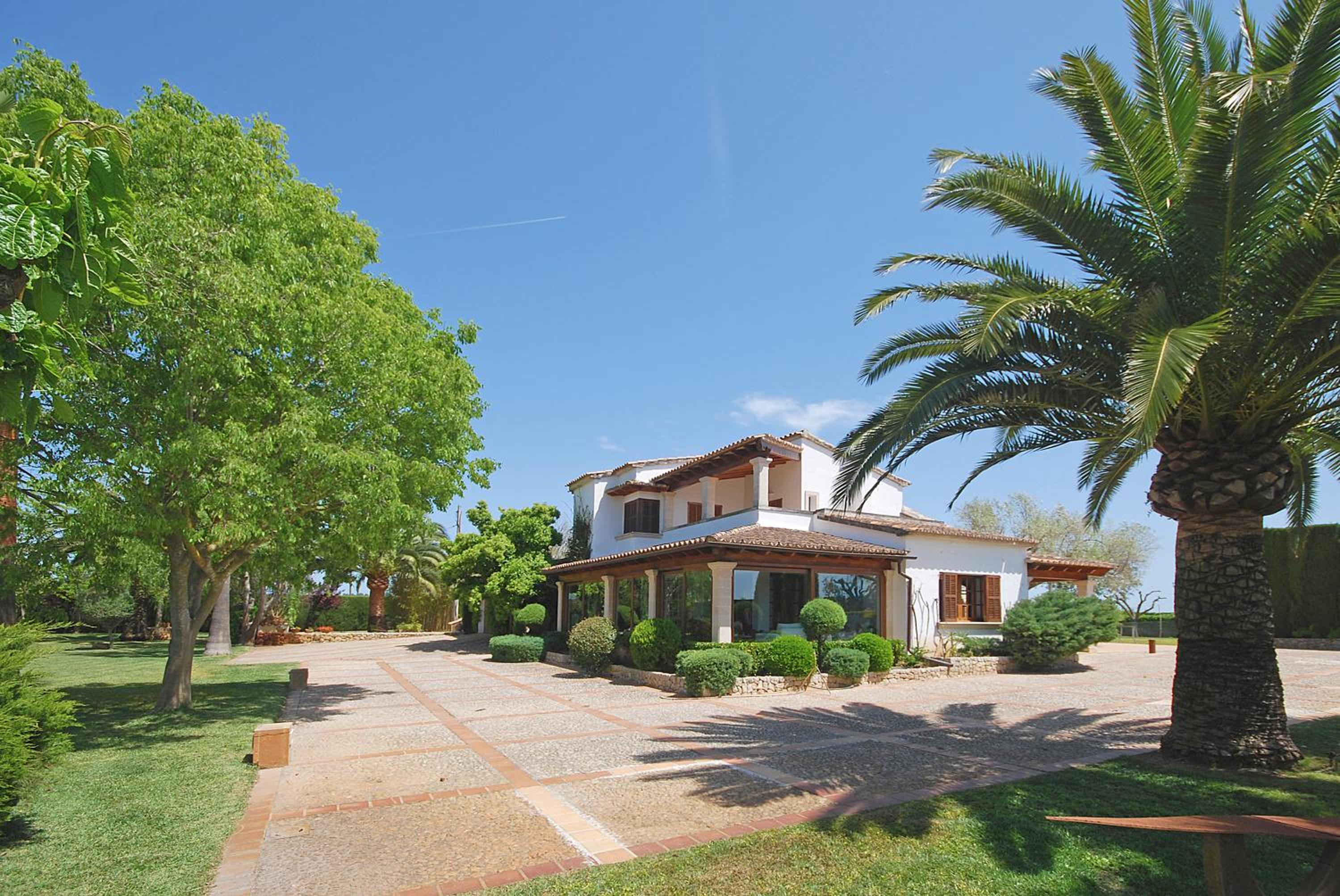 Villa Bennassar view 3
