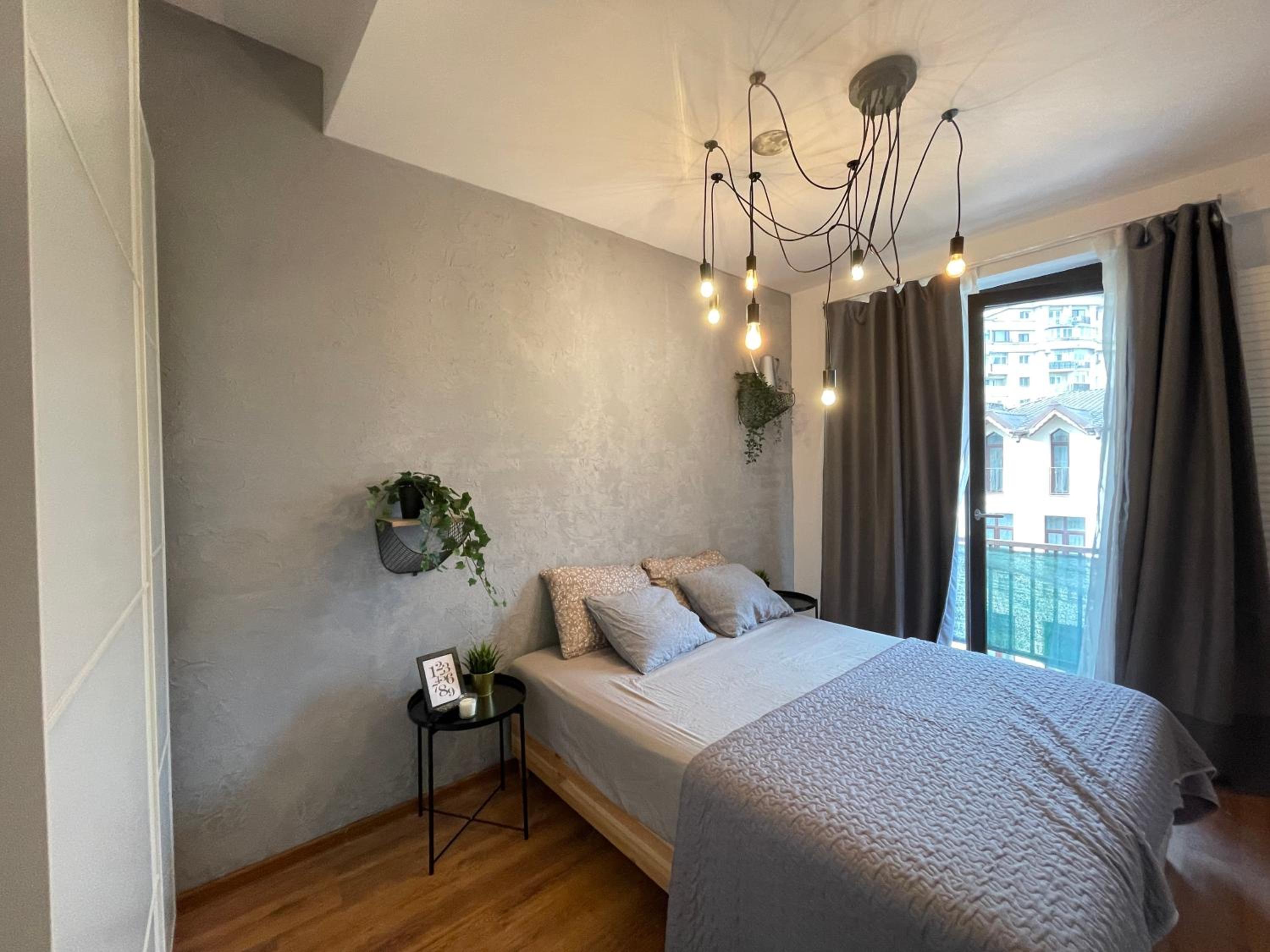 Cozy Two Rooms DOWNTOWN by CHR Luxury Propery