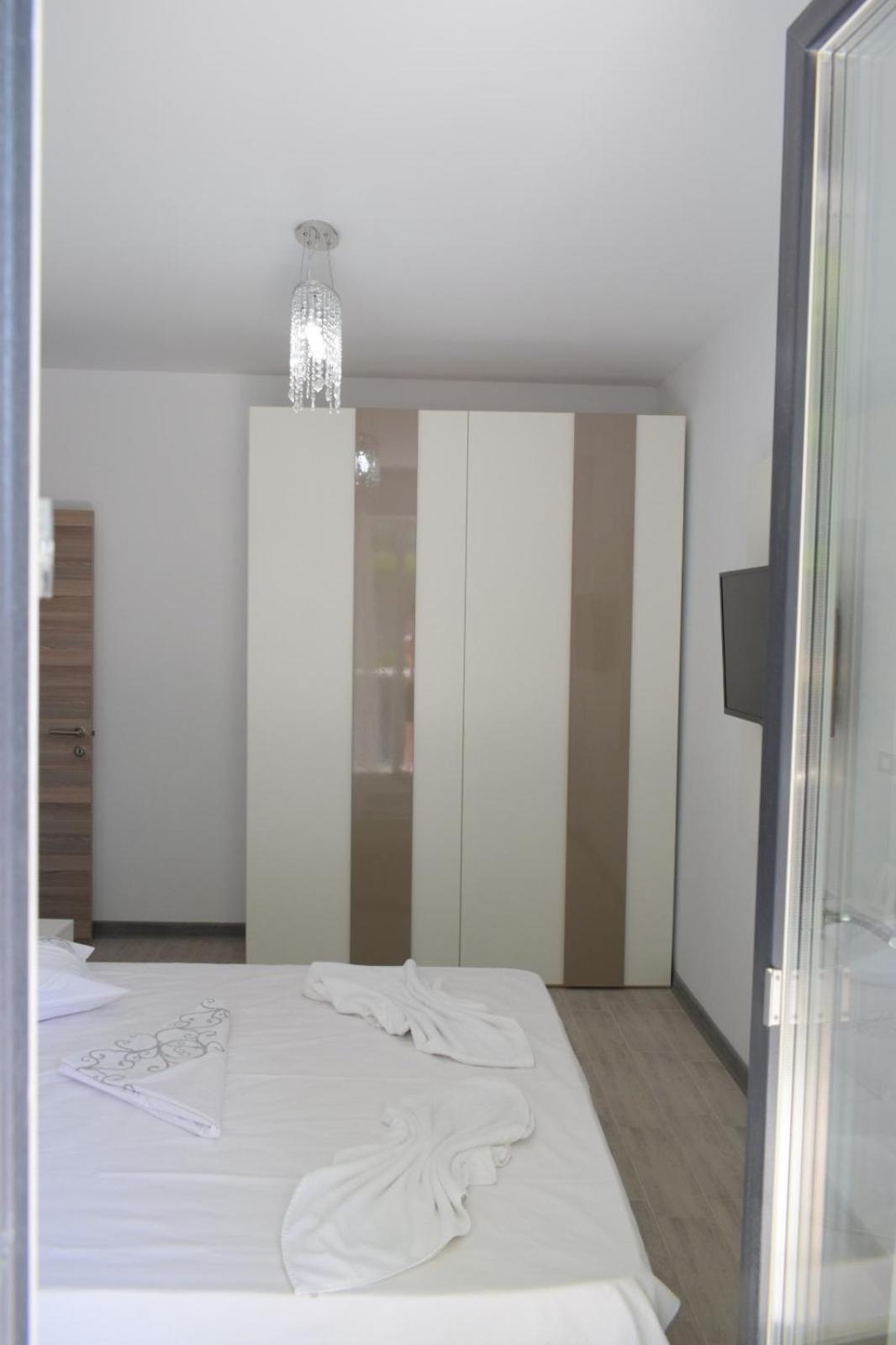 ALZ Beach Apartments in Alezzi Beach Resort view 3