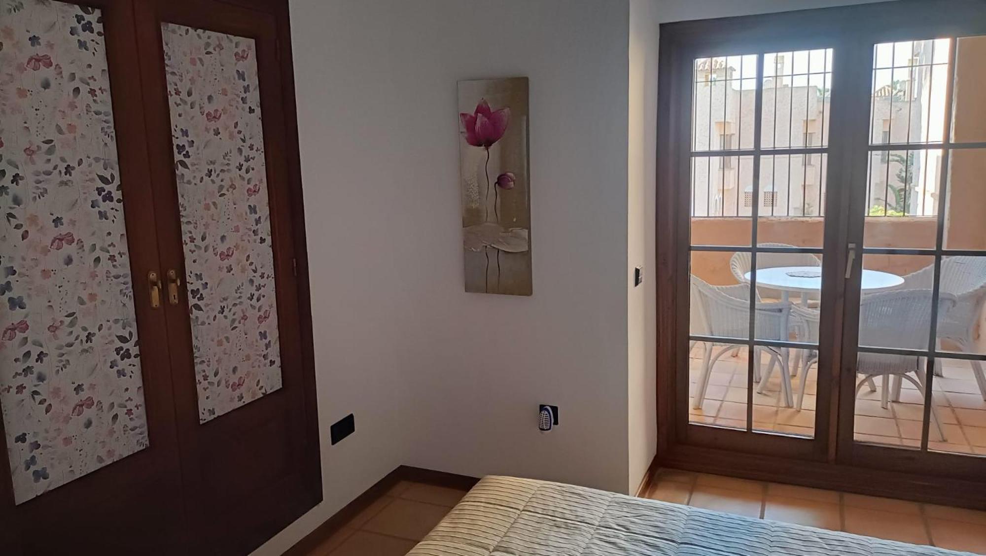 APARTAMENTOS LUZ DE LA BAHÍA SUR CADIZ San Fernando