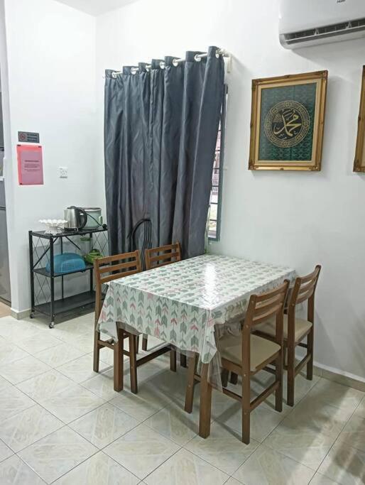 Homestay HNH Melaka (Corner Lot) photo 8