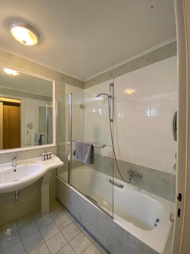 Alonissos Beach Bungalows And Suites Hotel