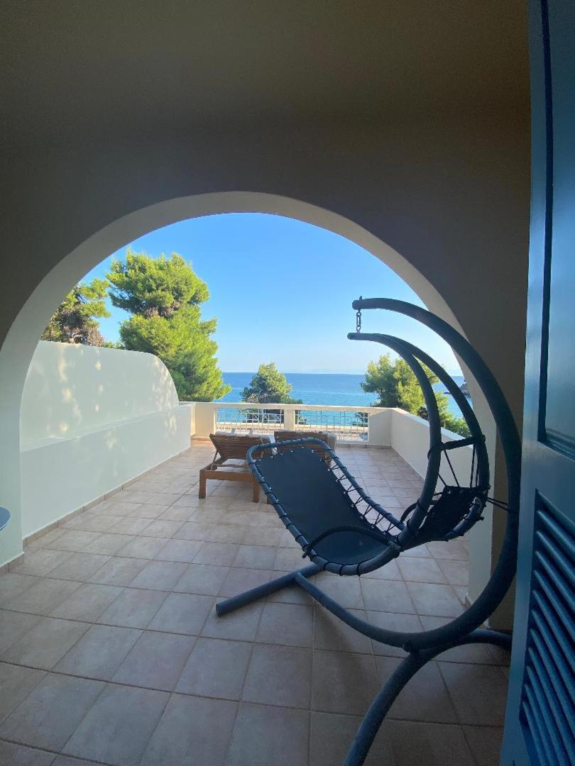 Alonissos Beach Bungalows And Suites Hotel