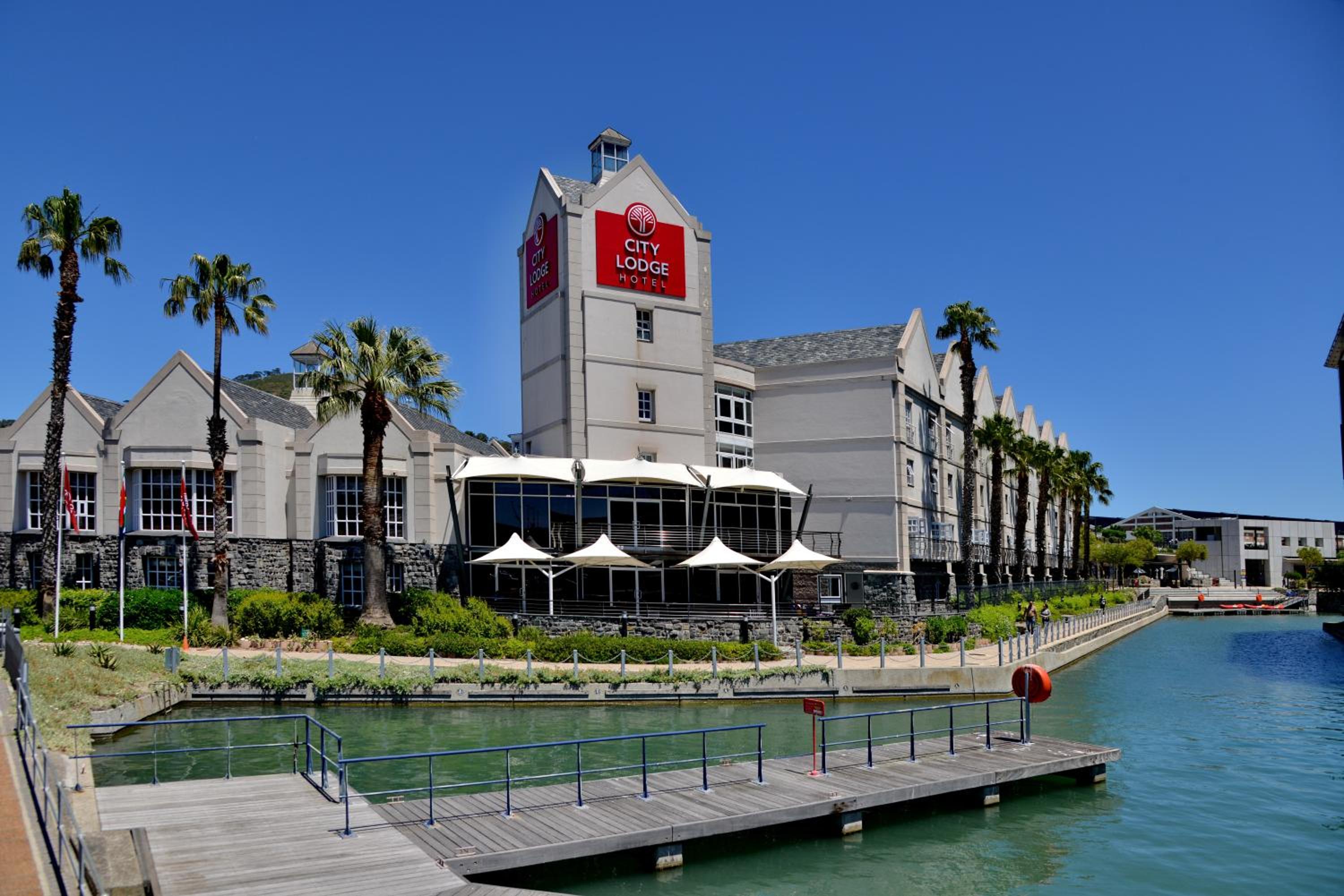Hotel City Lodge Hotel V&A Waterfront - Image 1