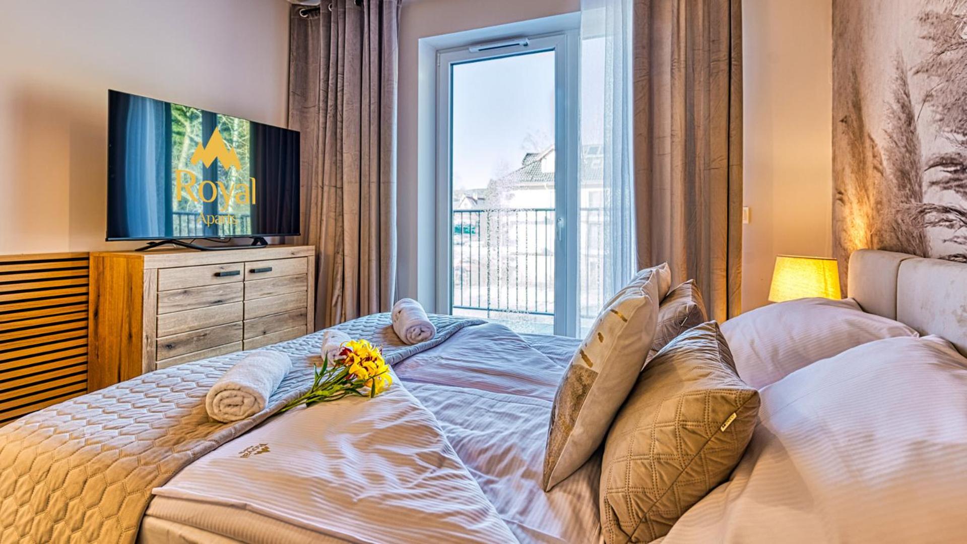 OSTOJA RESIDENCE VIP z sauną, strefą relaksu i pokojem zabaw by Royal Aparts