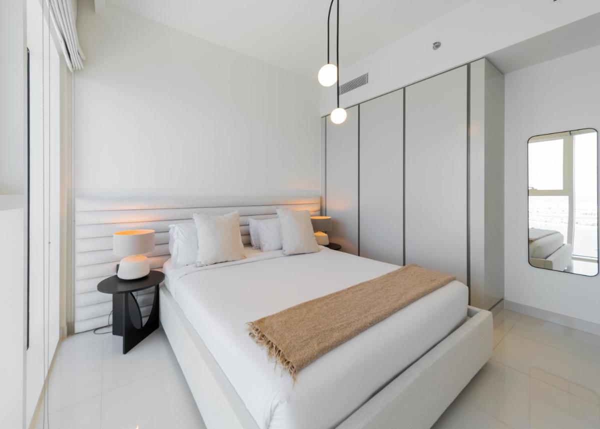 EDEN'S Homes & Villas - Sunrise Bay Emaar Beachfront