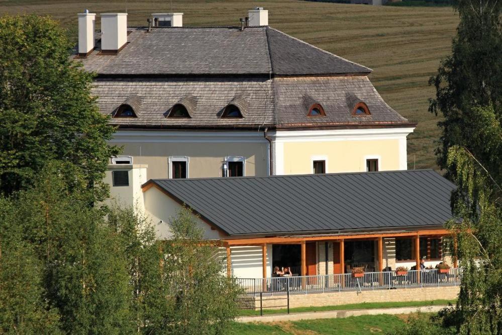 Resort Líšenský Dvůr