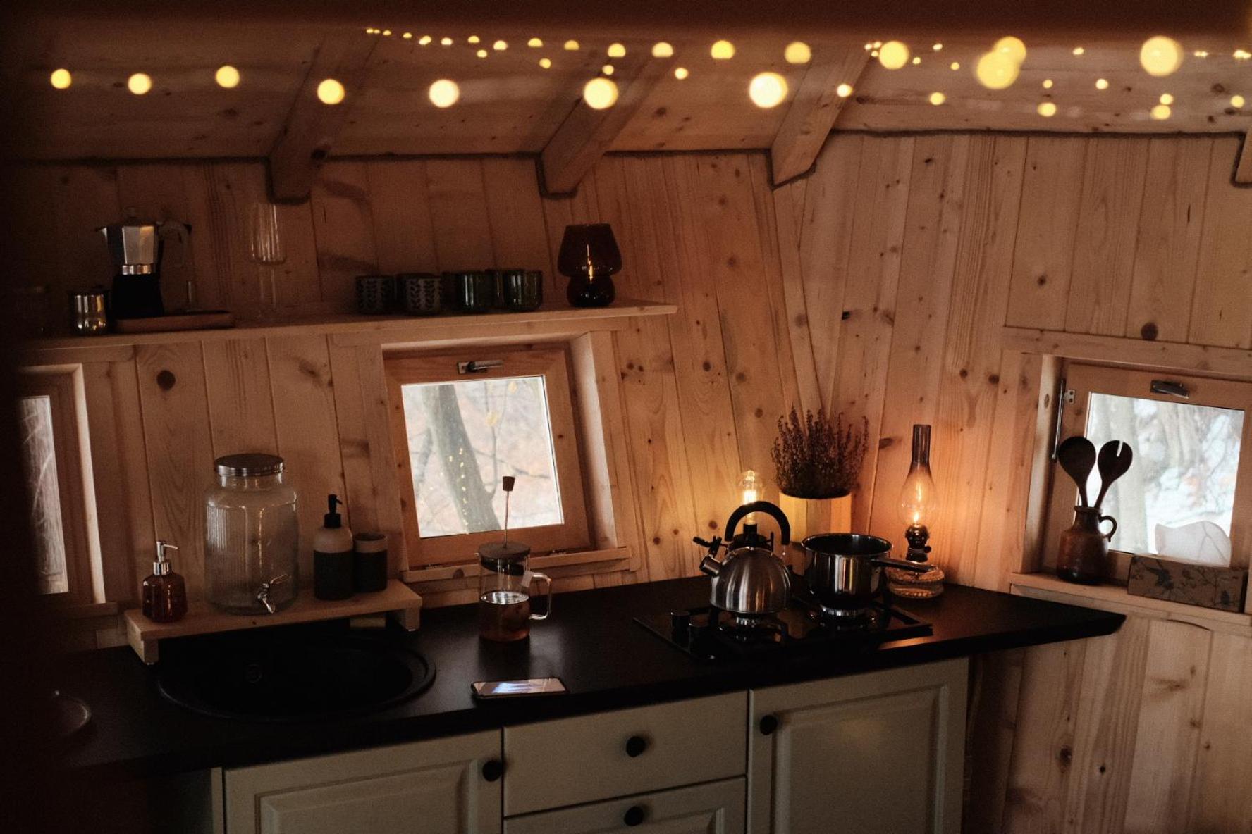 TREEHOUSE POD LESOM en Muráň
