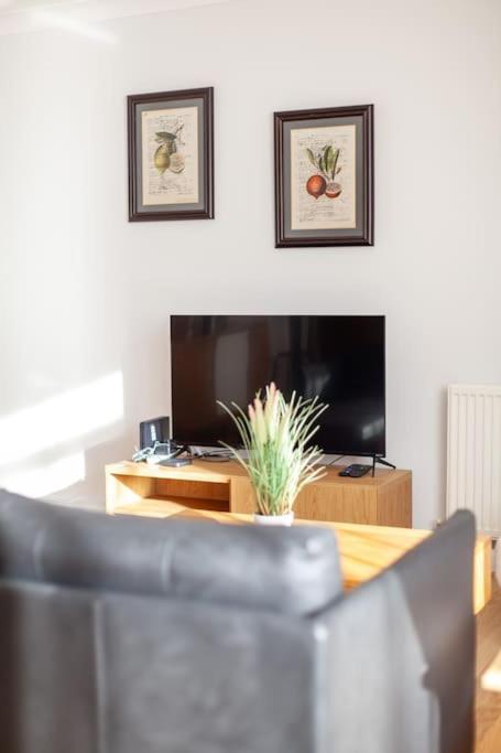 Central And Stylish Flat Near Regent's Park