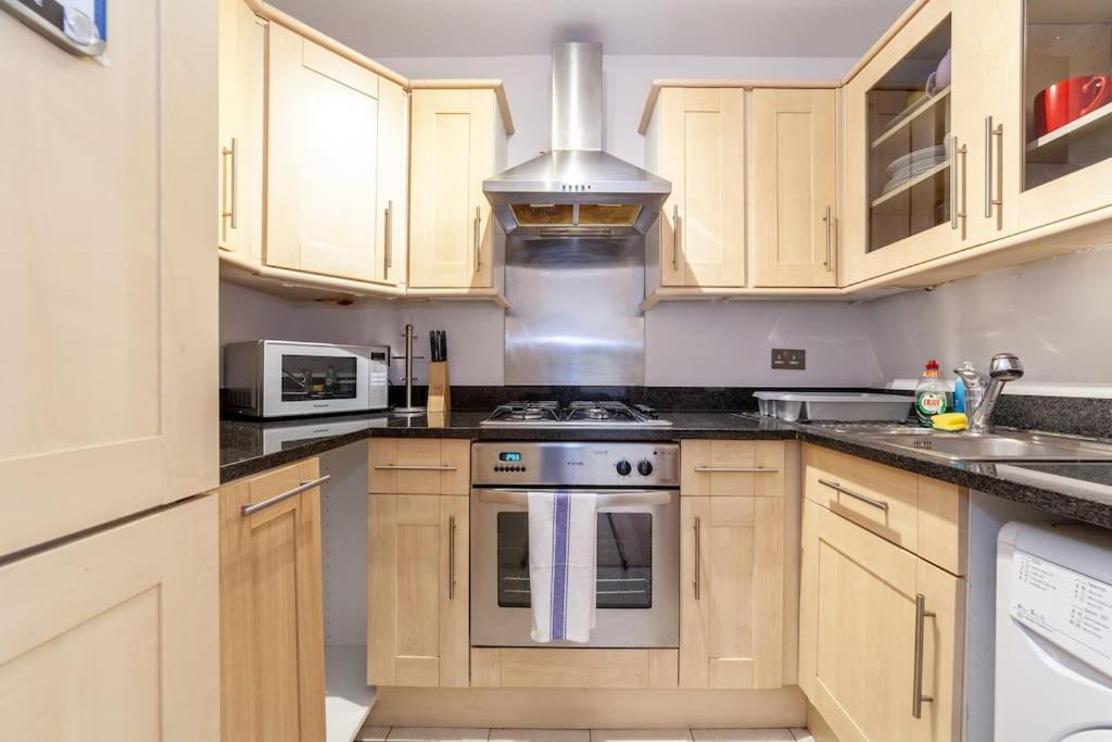 Central And Stylish Flat Near Regent's Park
