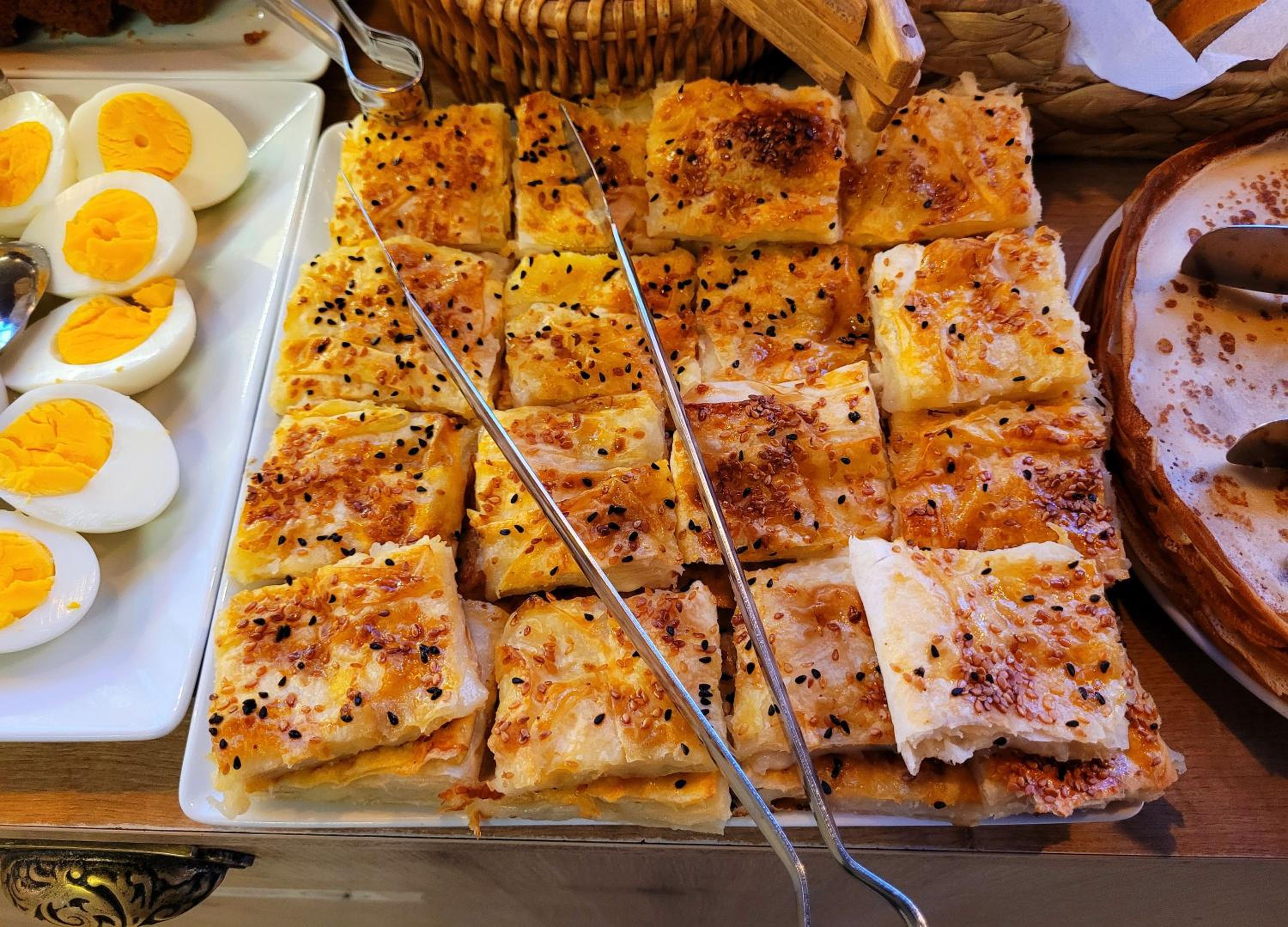 Marmara Guesthouse - Image 107