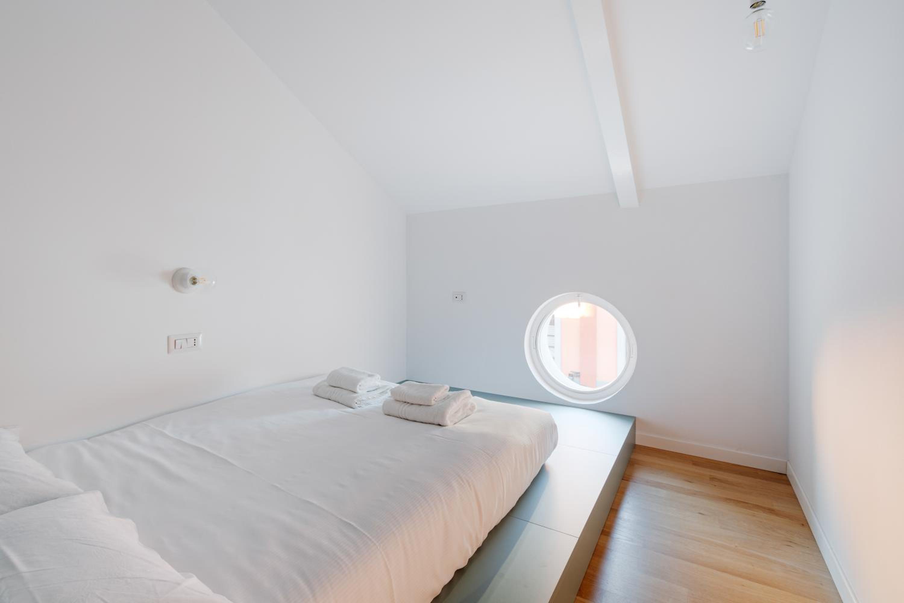 Milan Apartments - 800 m far from Lancetti Station