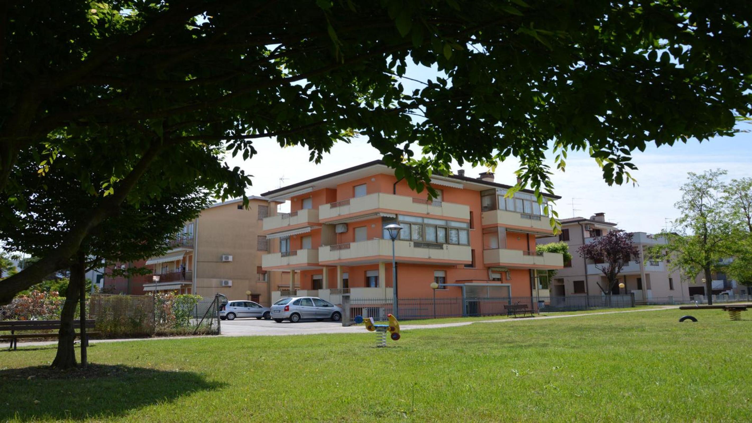 Charming apartment close to the beach view 3