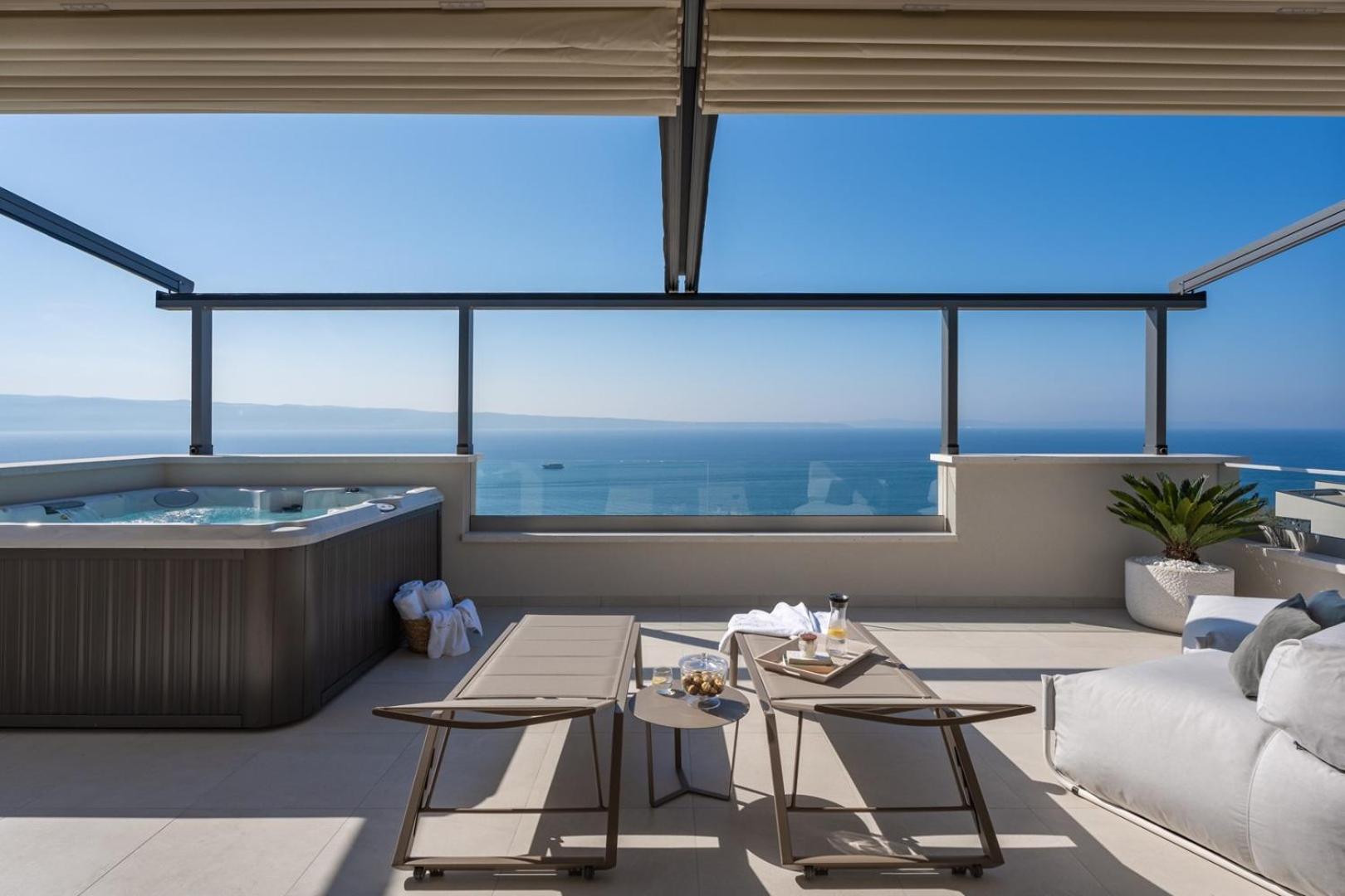 Luxury 5-bedroom villa Princess Korina with heated pool, pool table, sauna, a hot-tub view 4