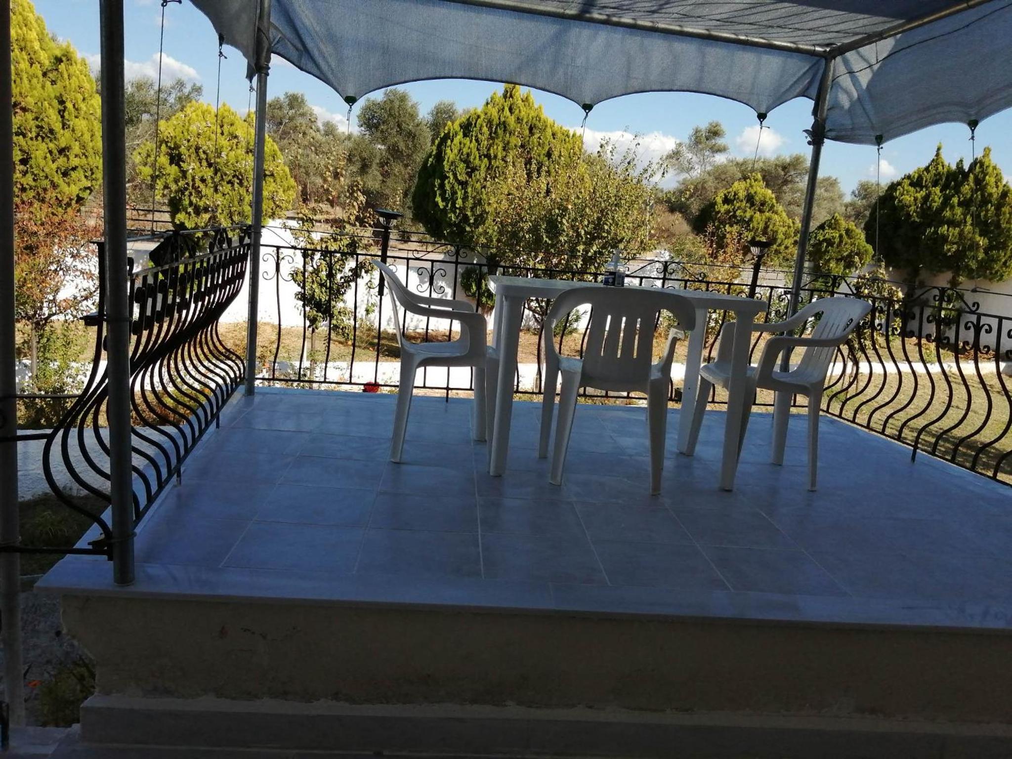 Cozy Rodas House 1 view 4