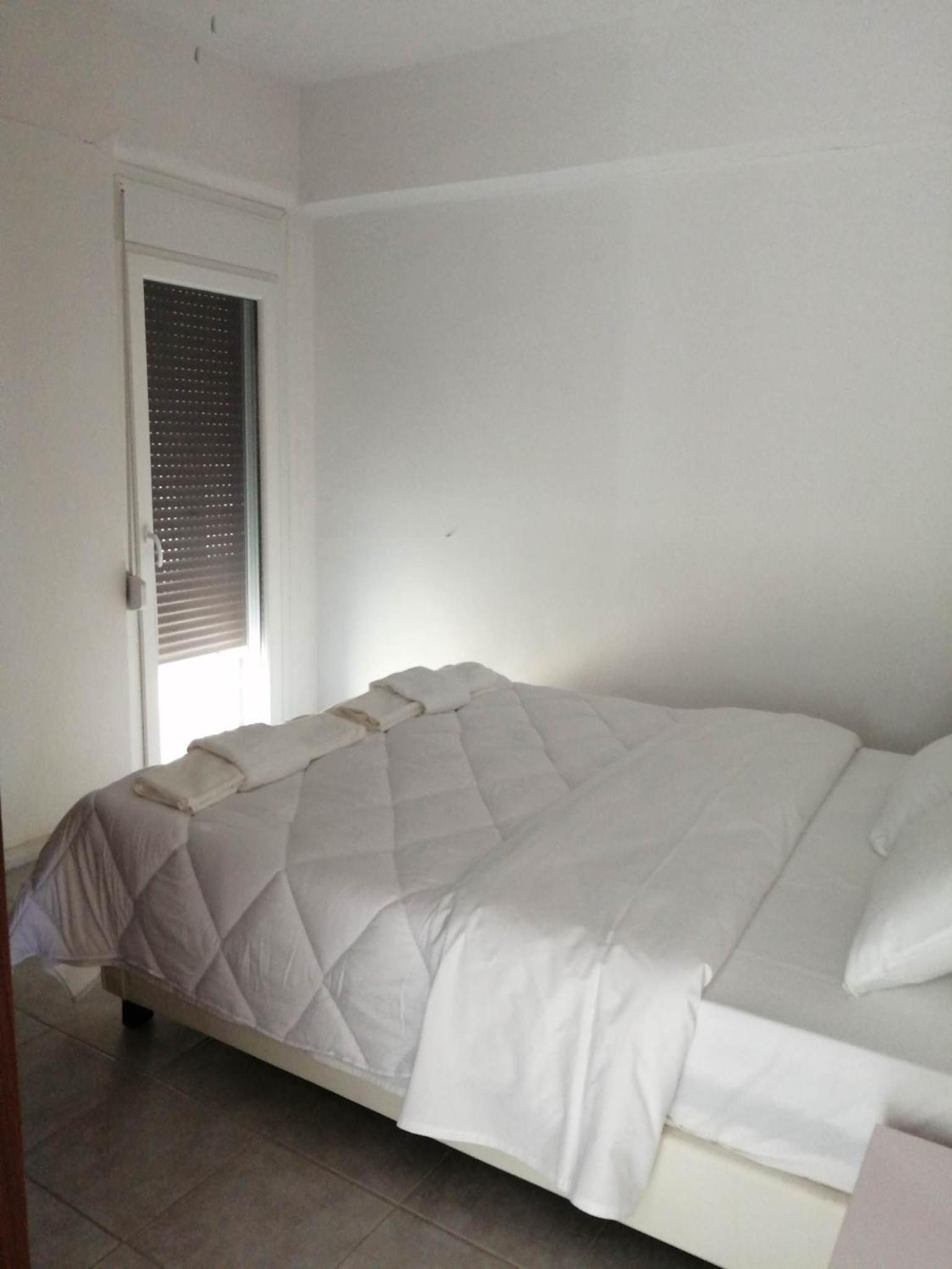 Cozy Rodas House 1 view 5