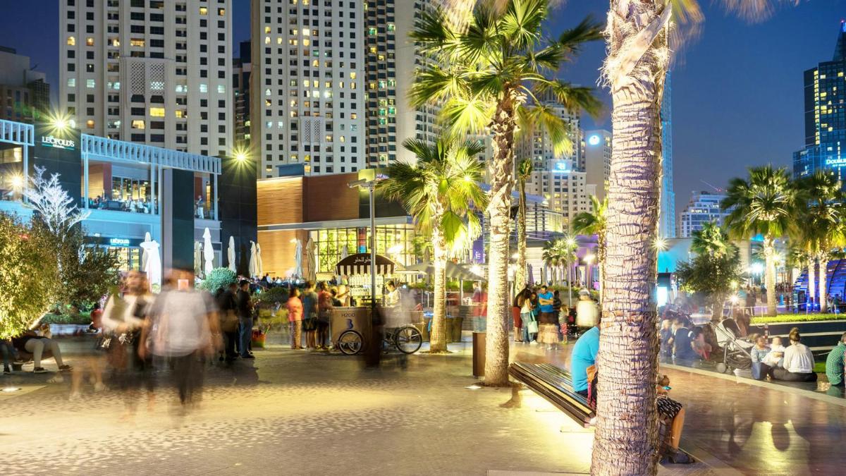 HOMESTAR, Jumeirah Beach Hostel - JBR - Pool, Beach, Metro