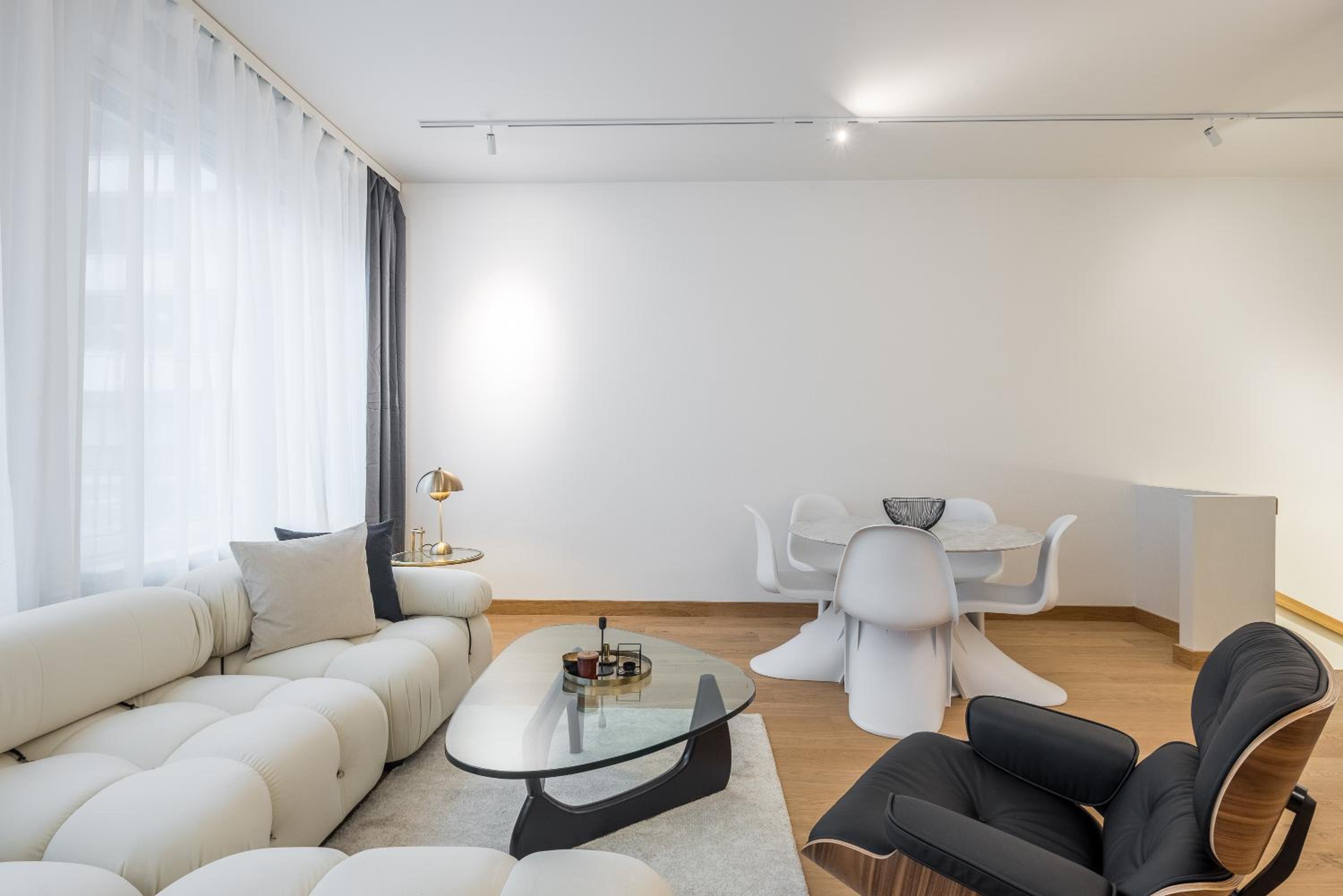 Scandinavian Design Townhouse with Private Sauna