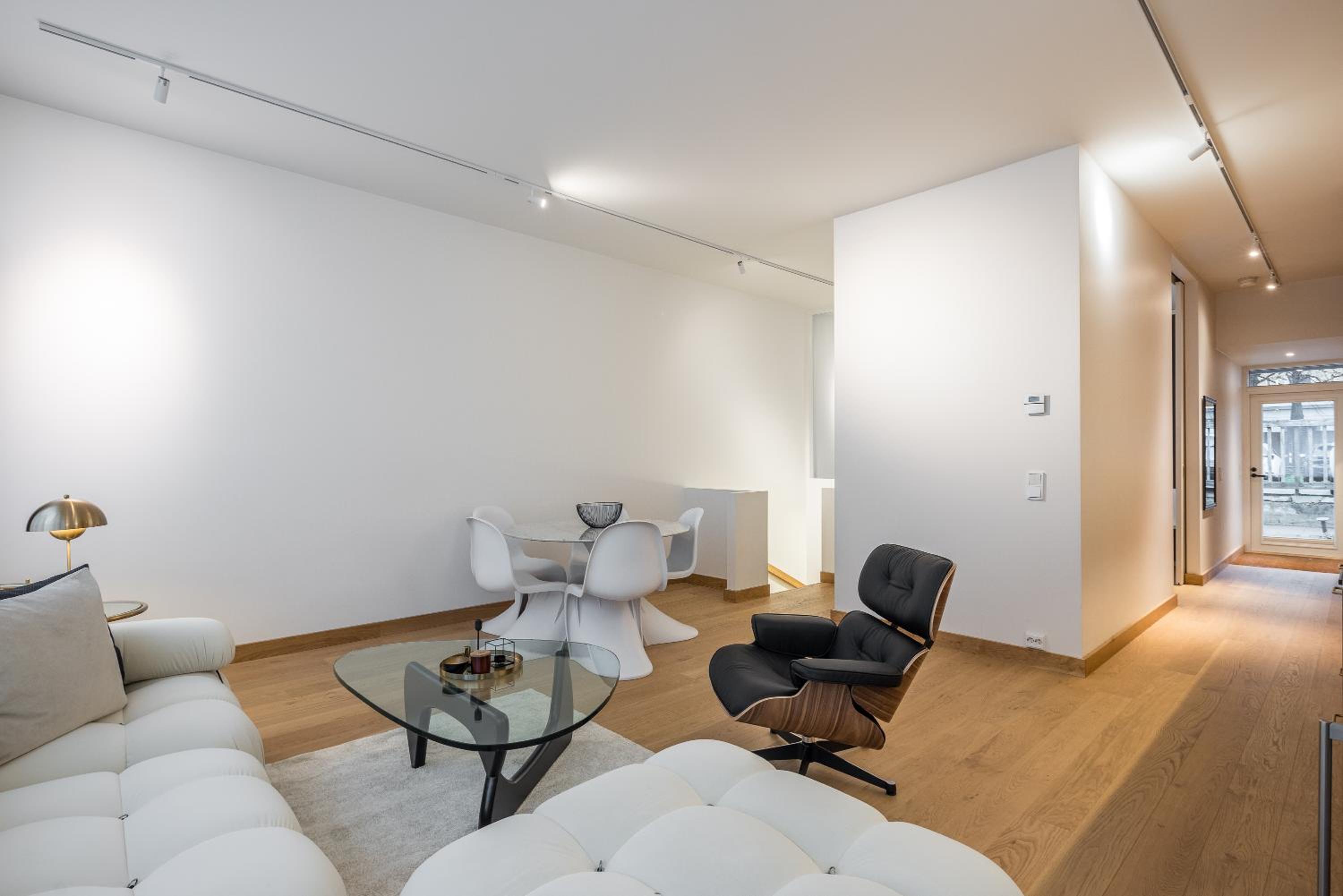 Scandinavian Design Townhouse with Private Sauna