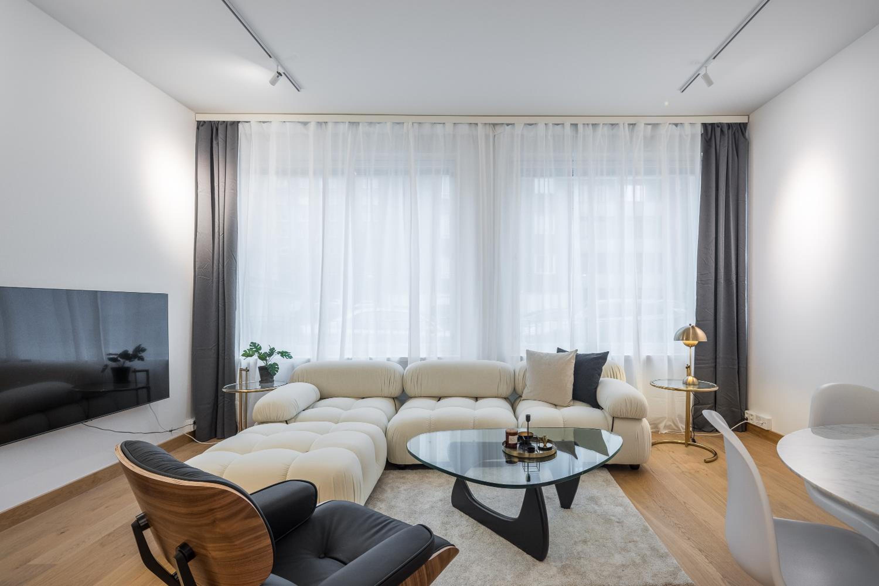 Scandinavian Design Townhouse with Private Sauna