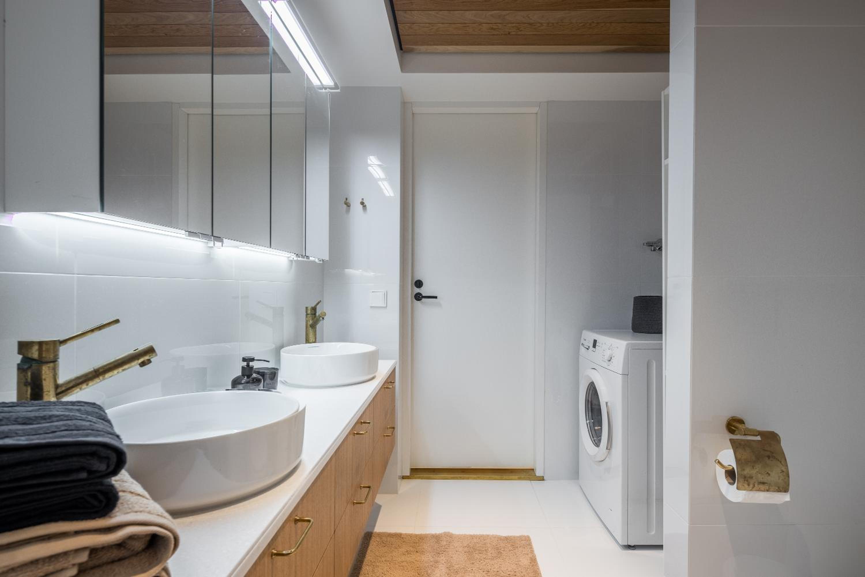 Scandinavian Design Townhouse with Private Sauna